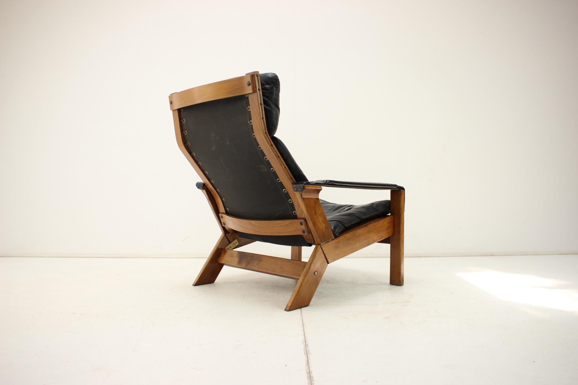 Mid-Century moderno Poltrona regolabile in pelle, di Peter Opsvik, per Westnofa, Norvegia, anni '60 in vendita
