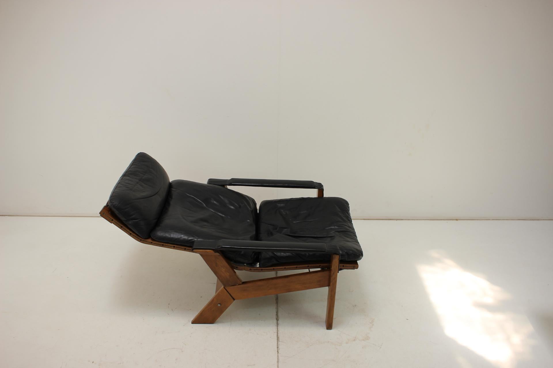 Poltrona regolabile in pelle, di Peter Opsvik, per Westnofa, Norvegia, anni '60 In condizioni buone in vendita a Praha, CZ
