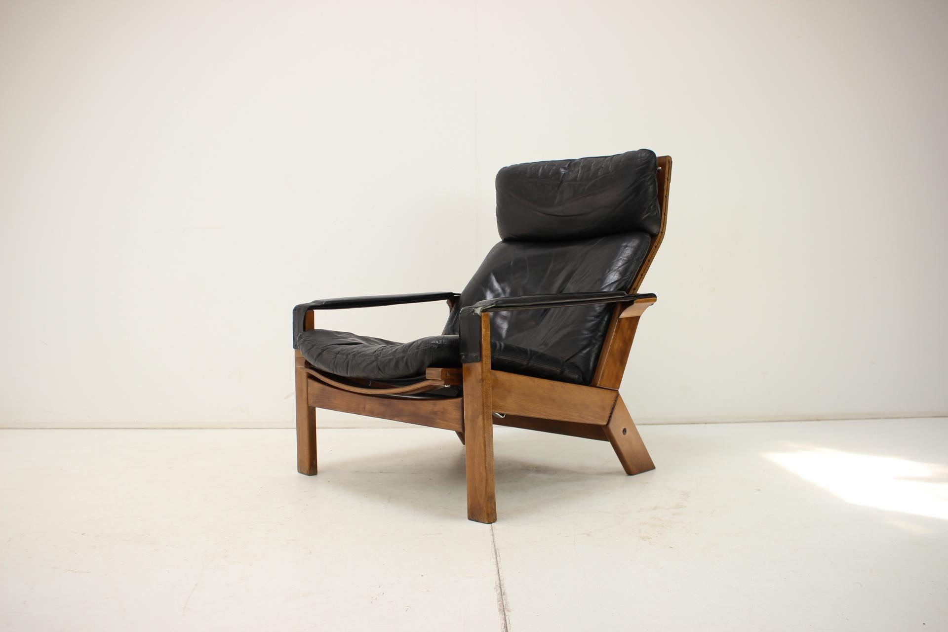 Poltrona regolabile in pelle, di Peter Opsvik, per Westnofa, Norvegia, anni '60 in vendita 2