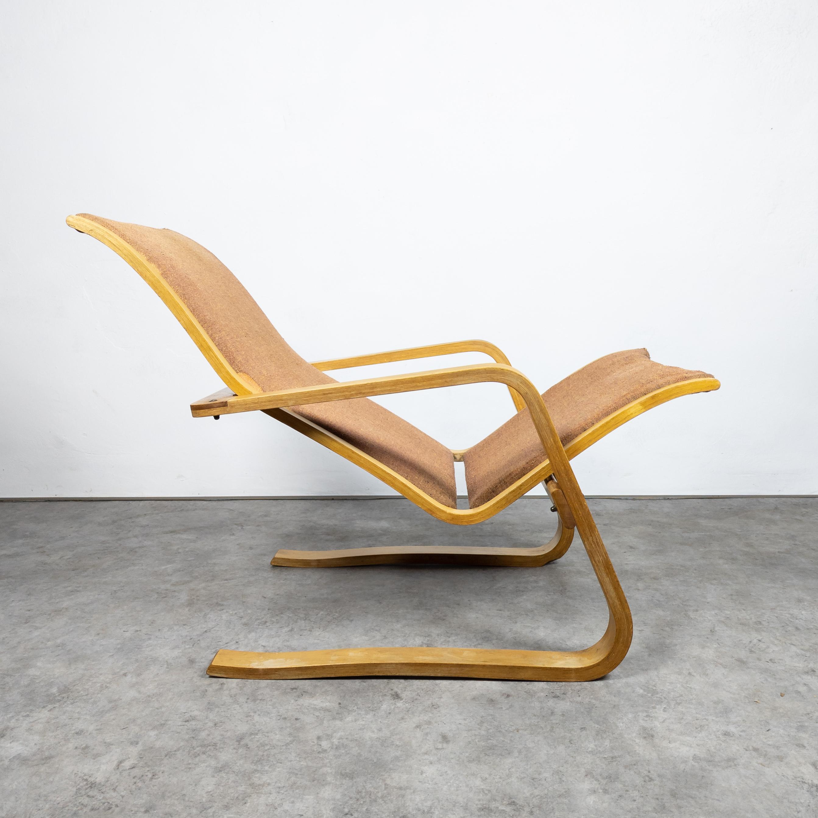 Mid-Century Modern Rare Adjustable Lounge Chair by Jan Bočan & Jan Šrámek & Zbyněk Hřivnáč  For Sale