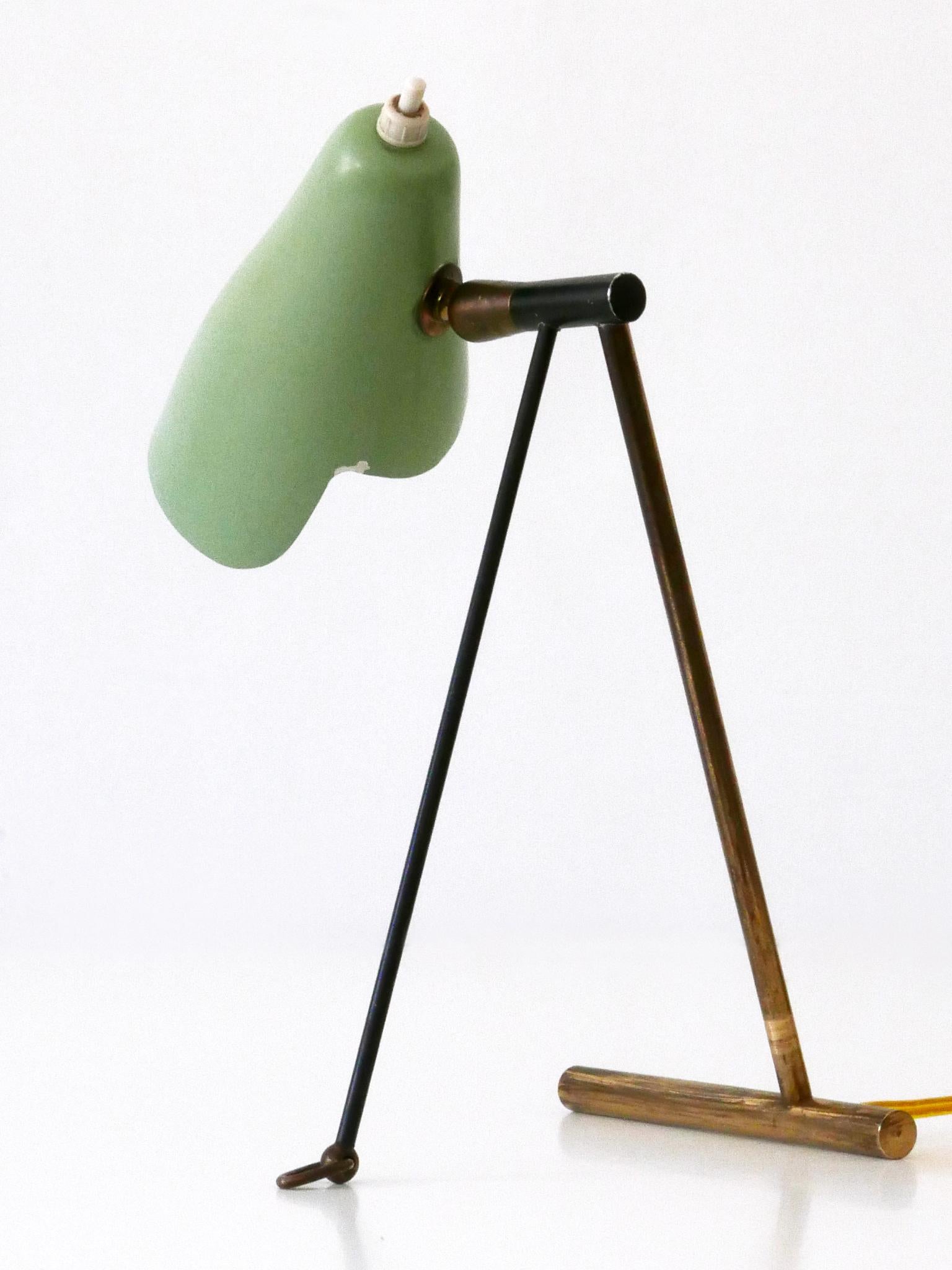 Rare et réglable lampe de bureau ou de table Stilnovo mi-siècle moderne, Italie, années 1950 Bon état - En vente à Munich, DE