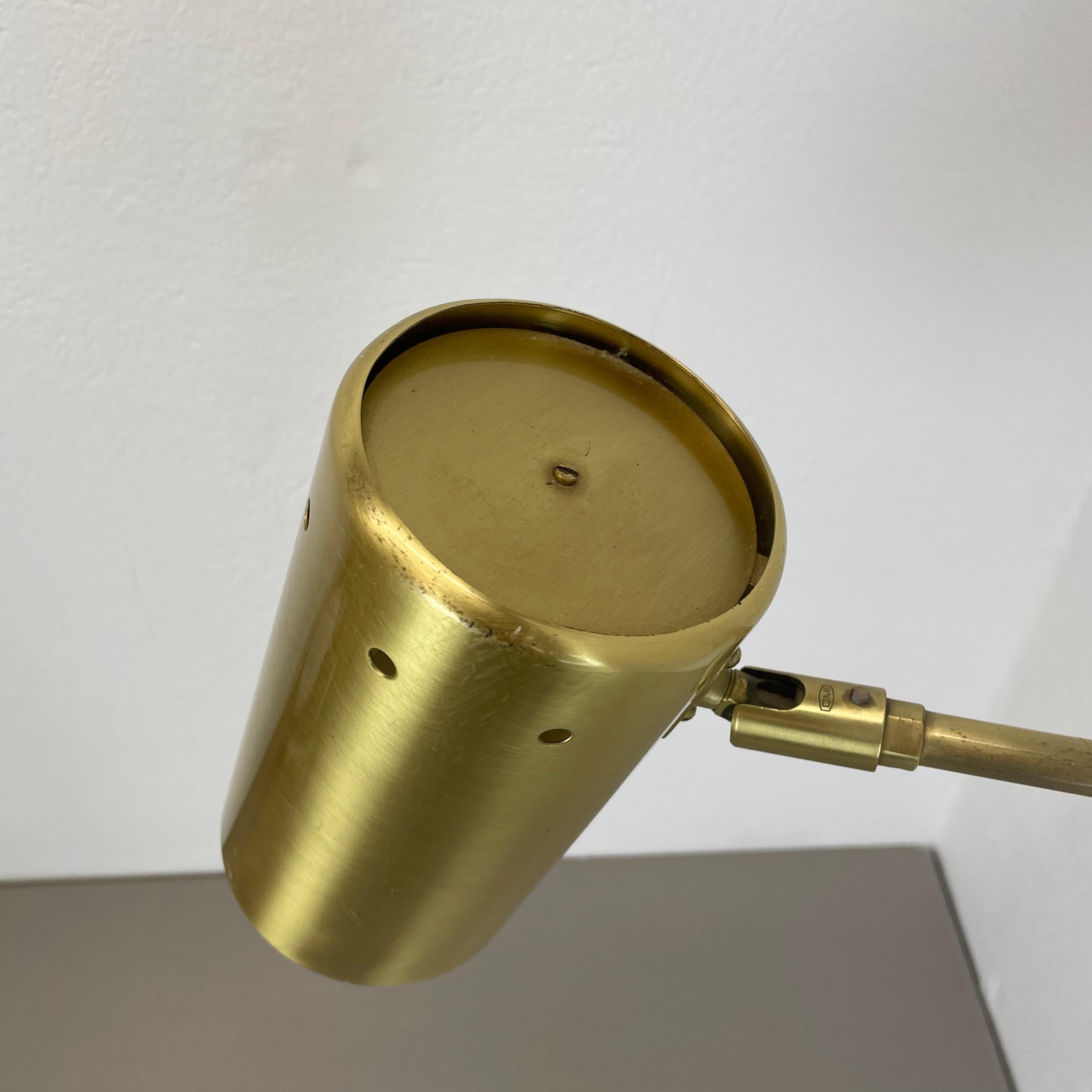 Italian rare adjustable solid Brass Stilnovo Style Theatre spot Wall Light, Italy 1970s For Sale
