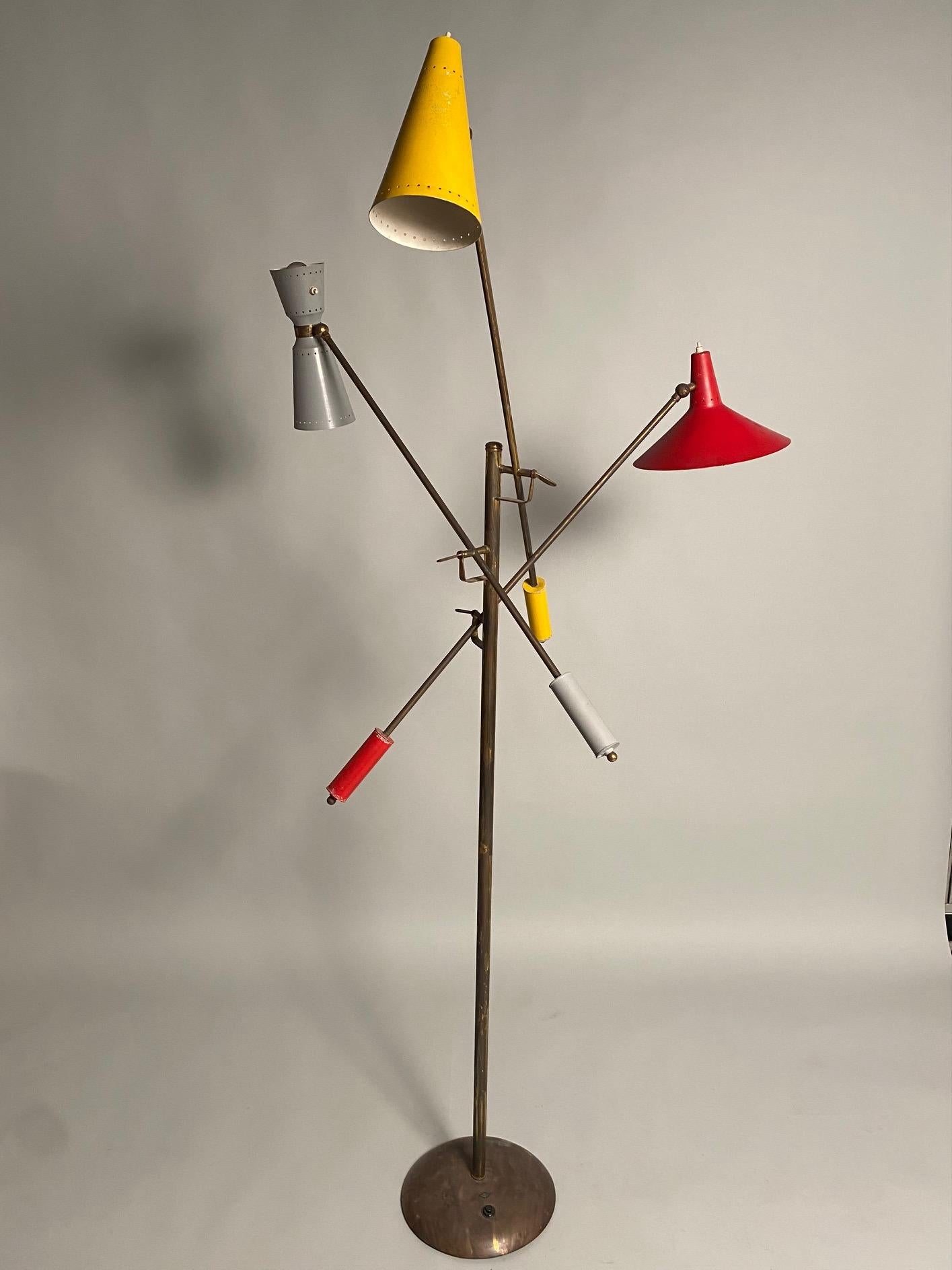 Italian Rare Adjustable Stilnovo Mid-Century Floor Lamp in Brass, Italy 1950s For Sale