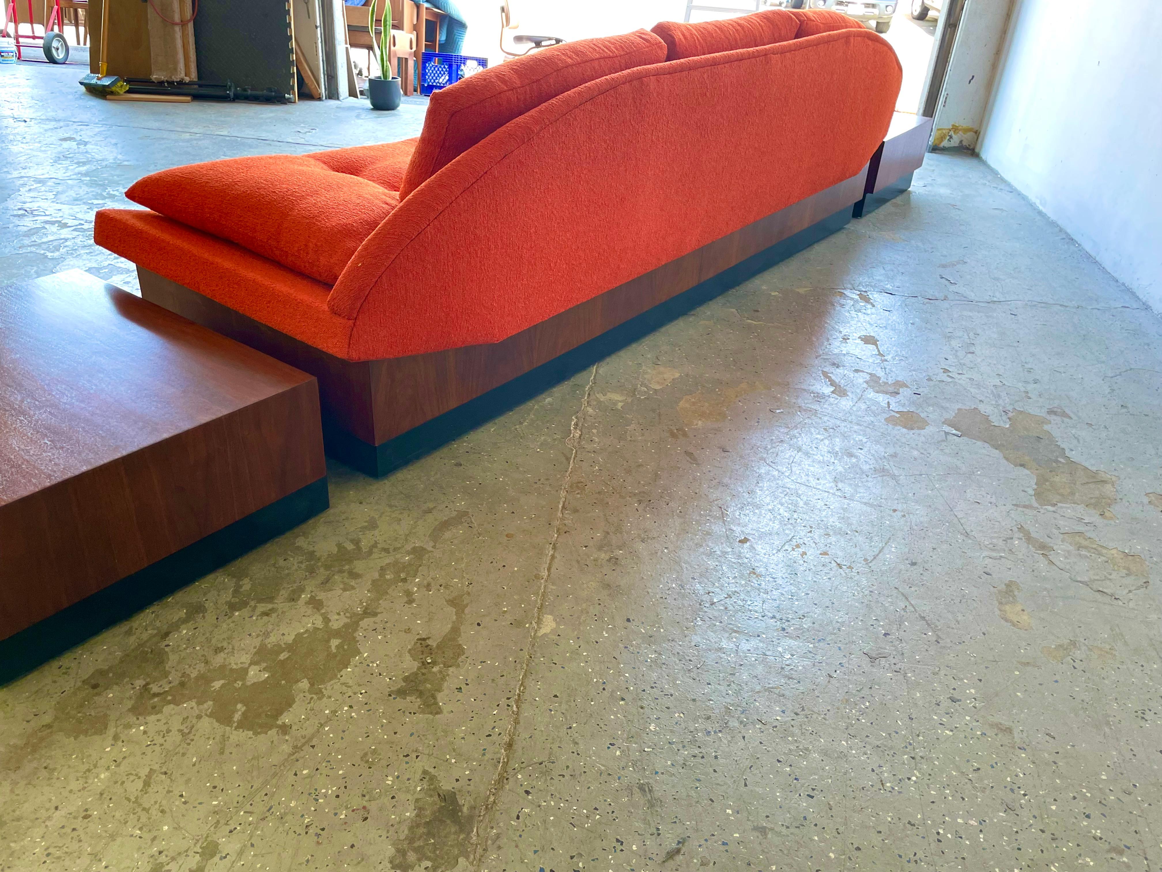 Rare Adrian Pearsall Platform Gondola Sofa & End Tables Model 2905 For Sale 1