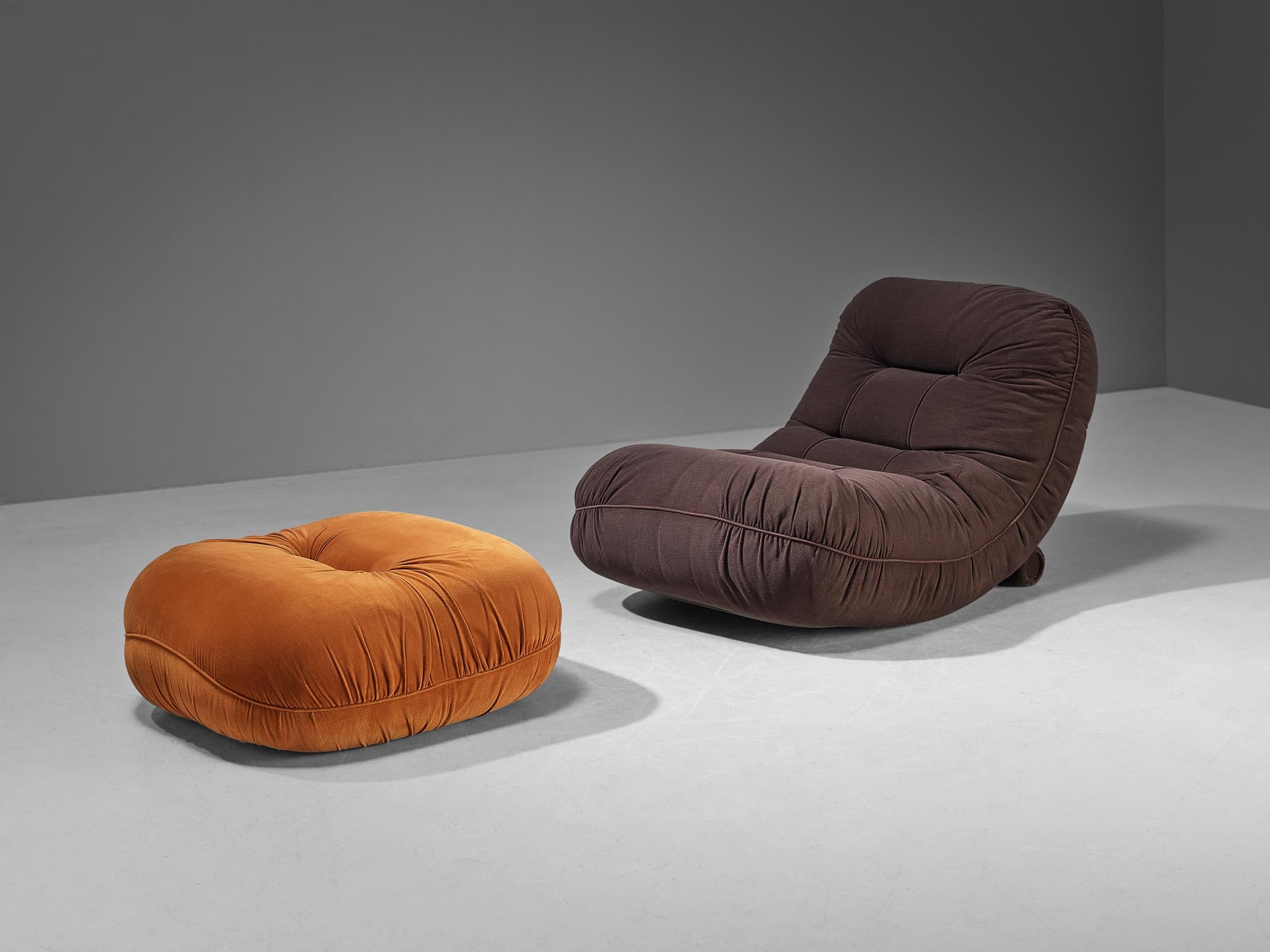 Adriano Piazzesi, 'Splash' lounge chair with ottoman, brown and orange fabric, stainless steel, Italy, 1973

The Italian designer Adriano Piazzesi aimed to create a piece of seating furniture that embraces utmost comfort, while still preserving an