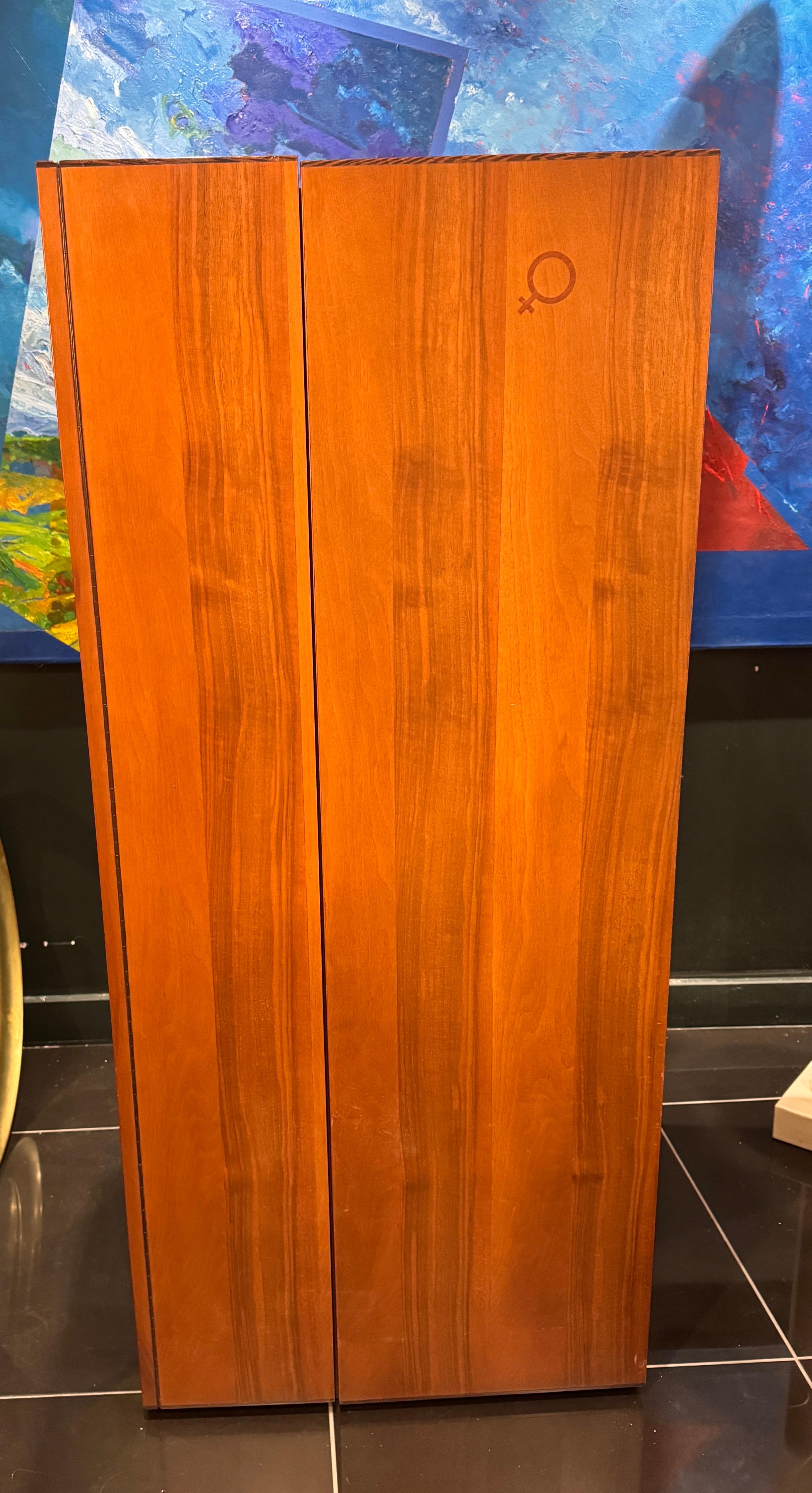 Italian Rare Afra e Tobia Scarpa jewellery and accessories cabinet For Sale