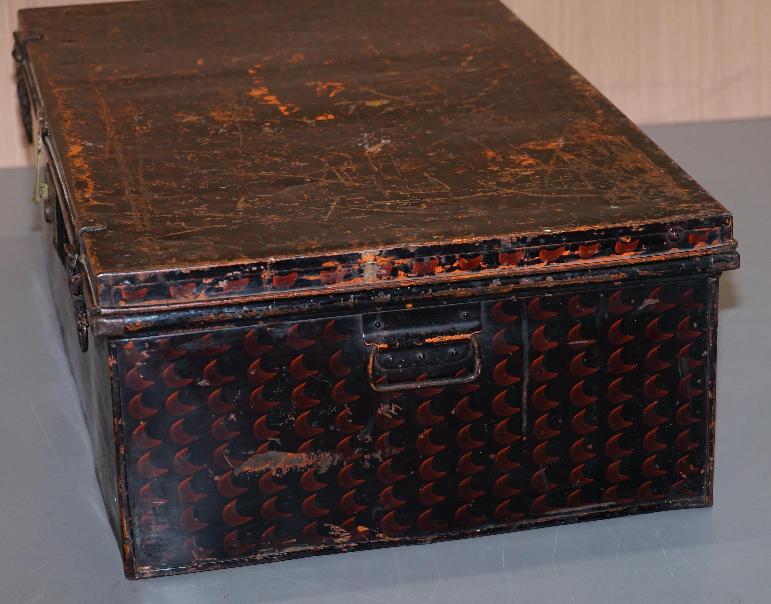 Rare African Campaign Military Metal Chest Luggage the Owomeji Jones Brothers For Sale 6