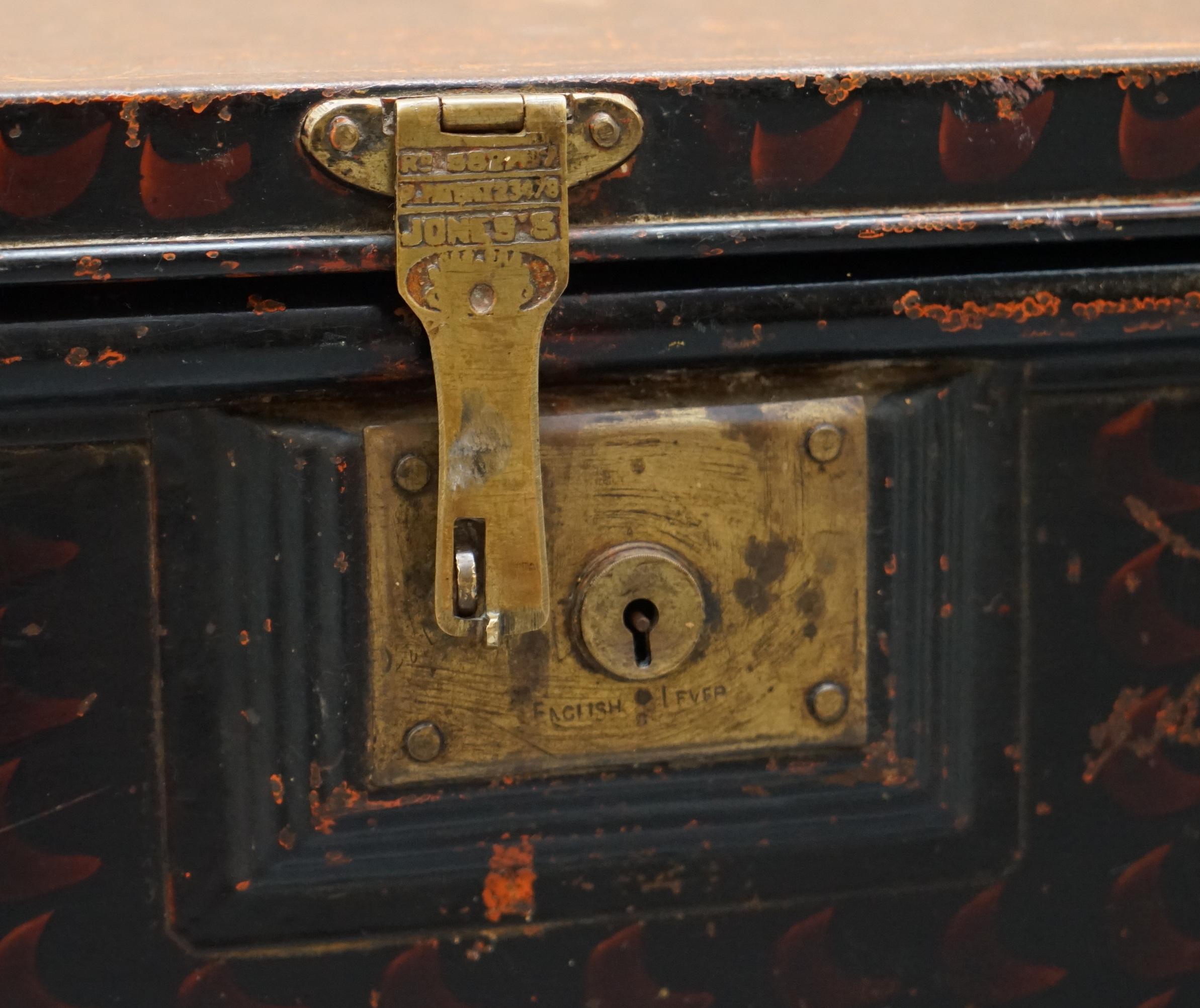 Rare African Campaign Military Metal Chest Luggage the Owomeji Jones Brothers For Sale 1