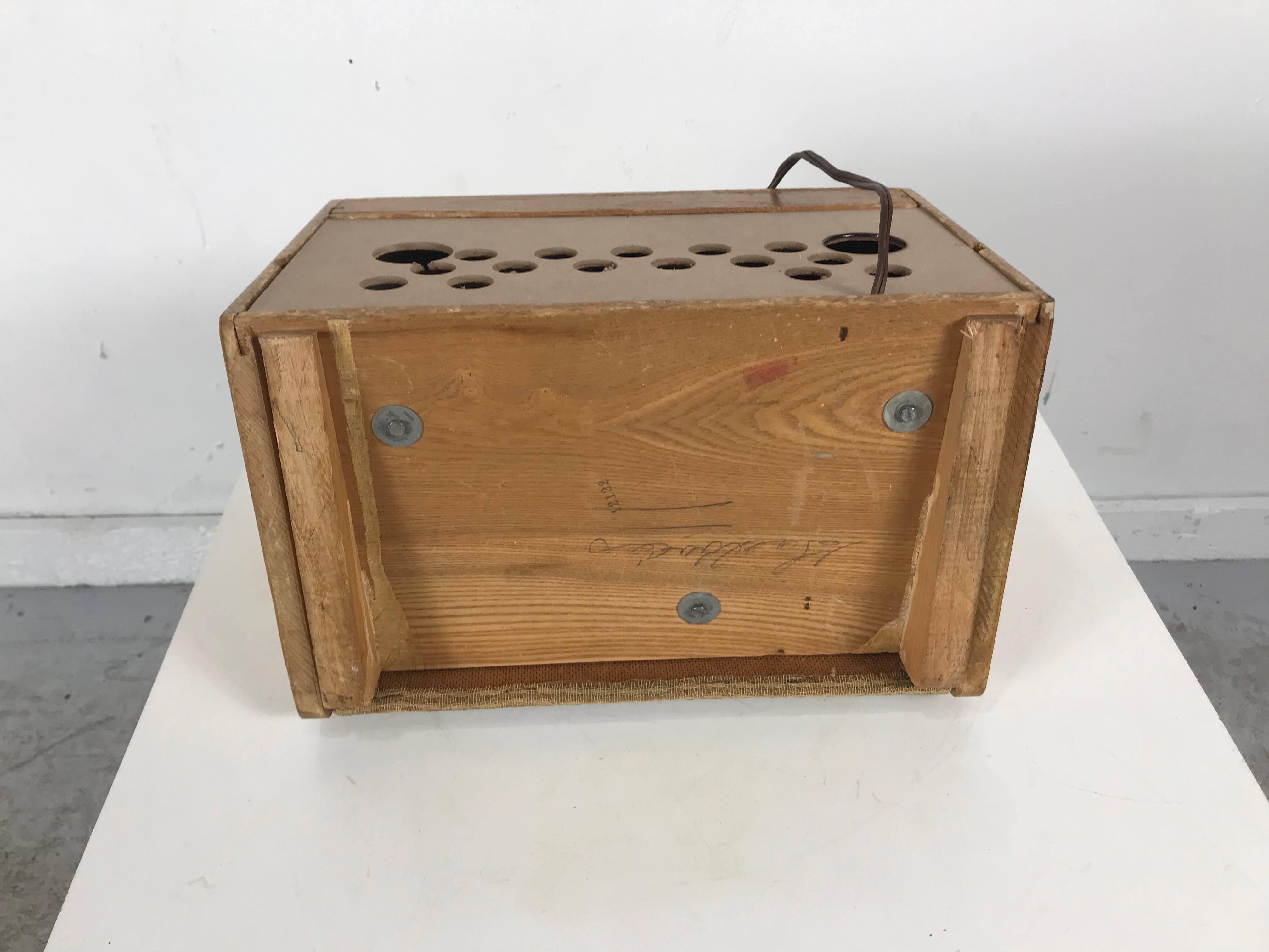 Seltenes Alexander Girard Detrola Radio:: ca. 1946:: Modernist im Angebot 1