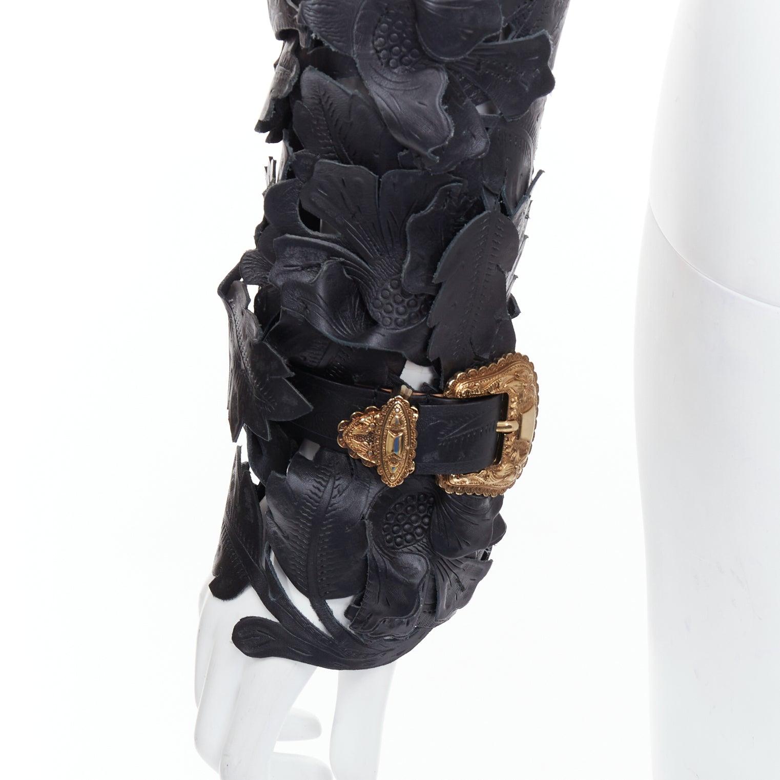 rare ALEXANDER MCQUEEN 2011 Runway floral laser cut cropped leather jacket IT40 For Sale 4