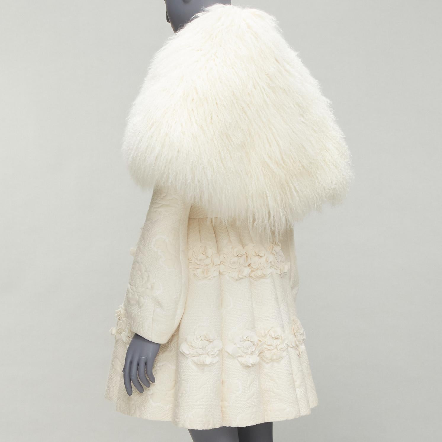 Women's rare ALEXANDER MCQUEEN Sarah Burton 2012 Runway shearling coat dress IT38 XS For Sale