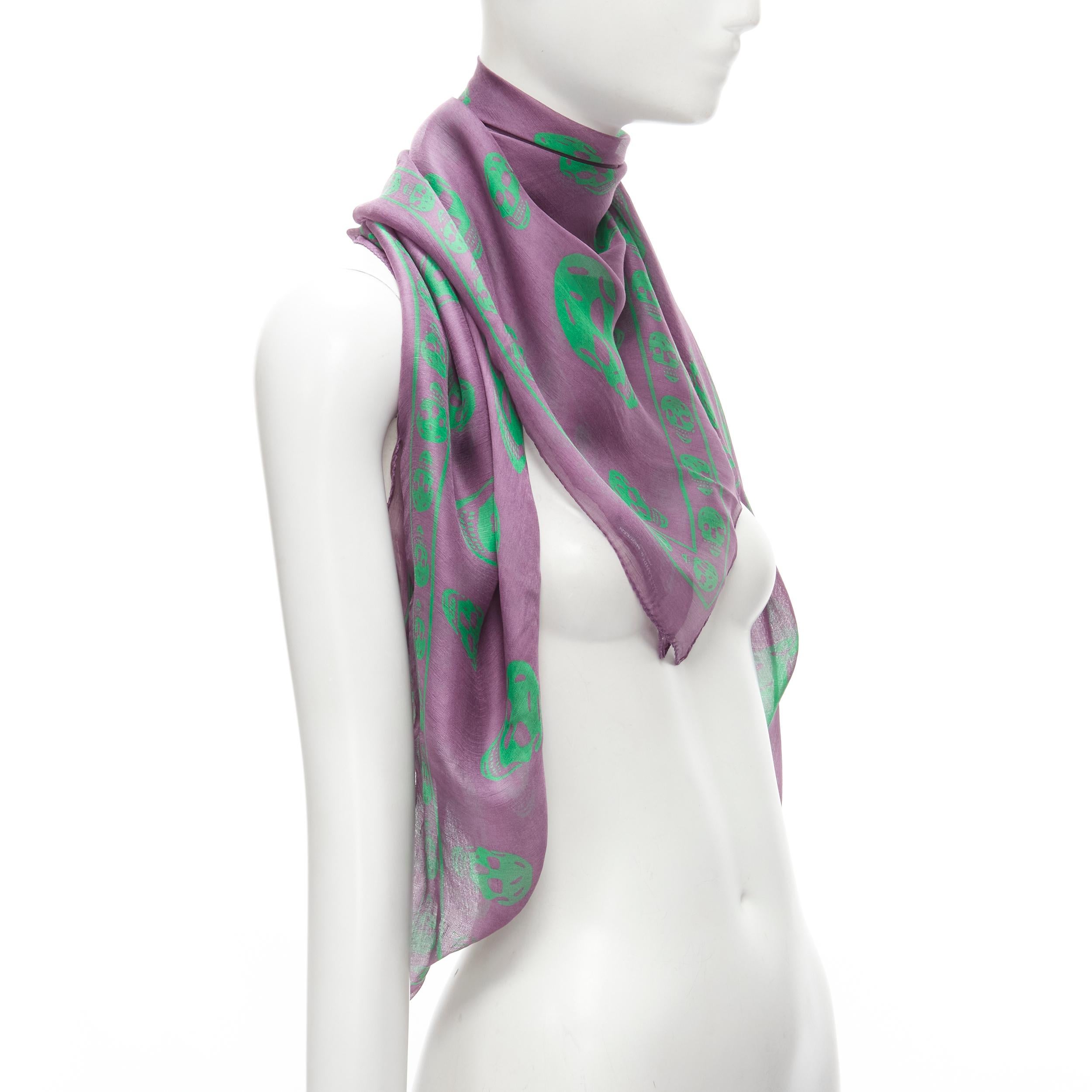rare ALEXANDER MCQUEEN Signature skeleton skull purple green 100% silk scarf In Excellent Condition In Hong Kong, NT