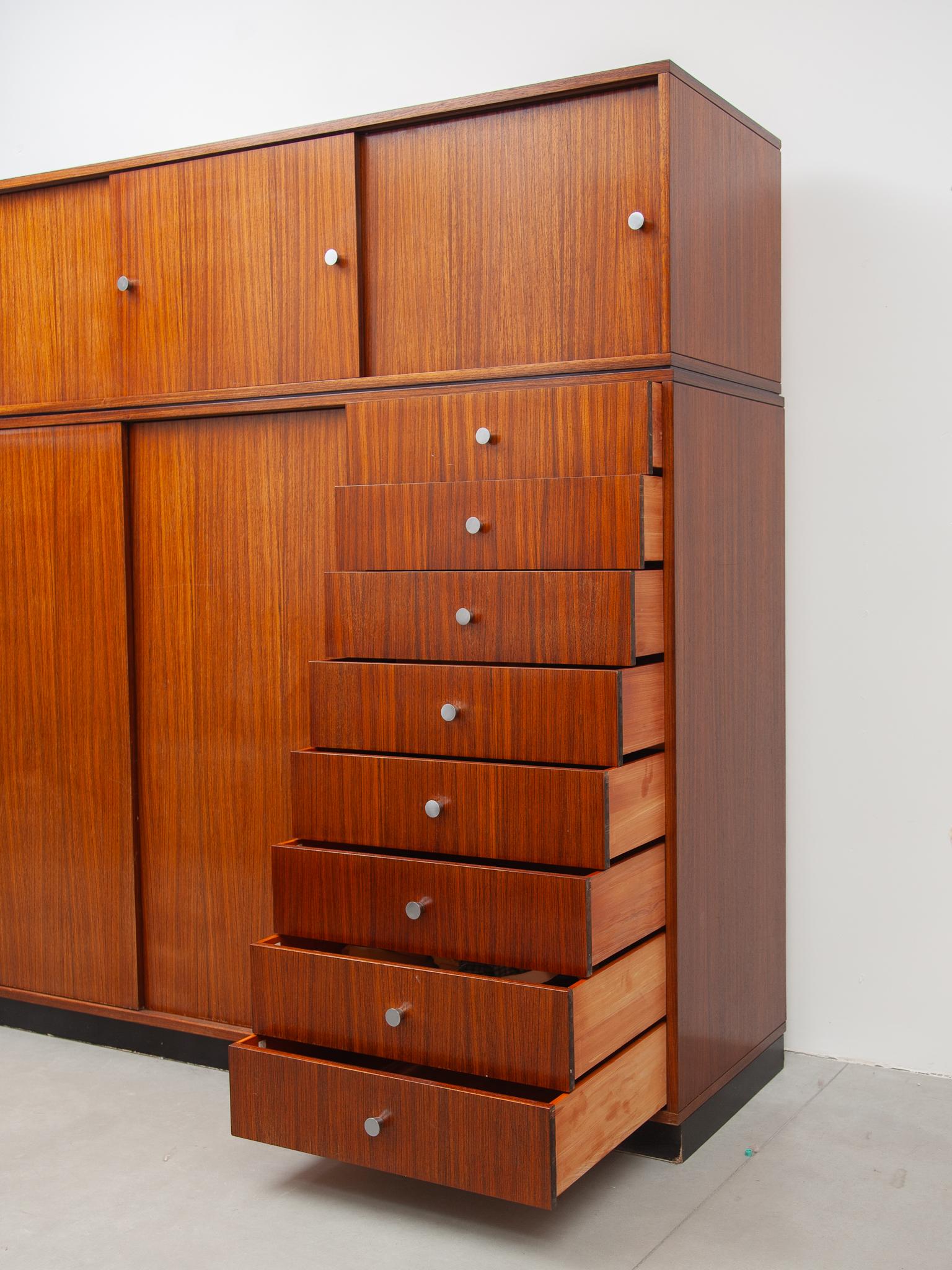 Rare Alfred Hendrickx Wardrobe with Eight Drawers 1960, Belform, Belgium  For Sale 2