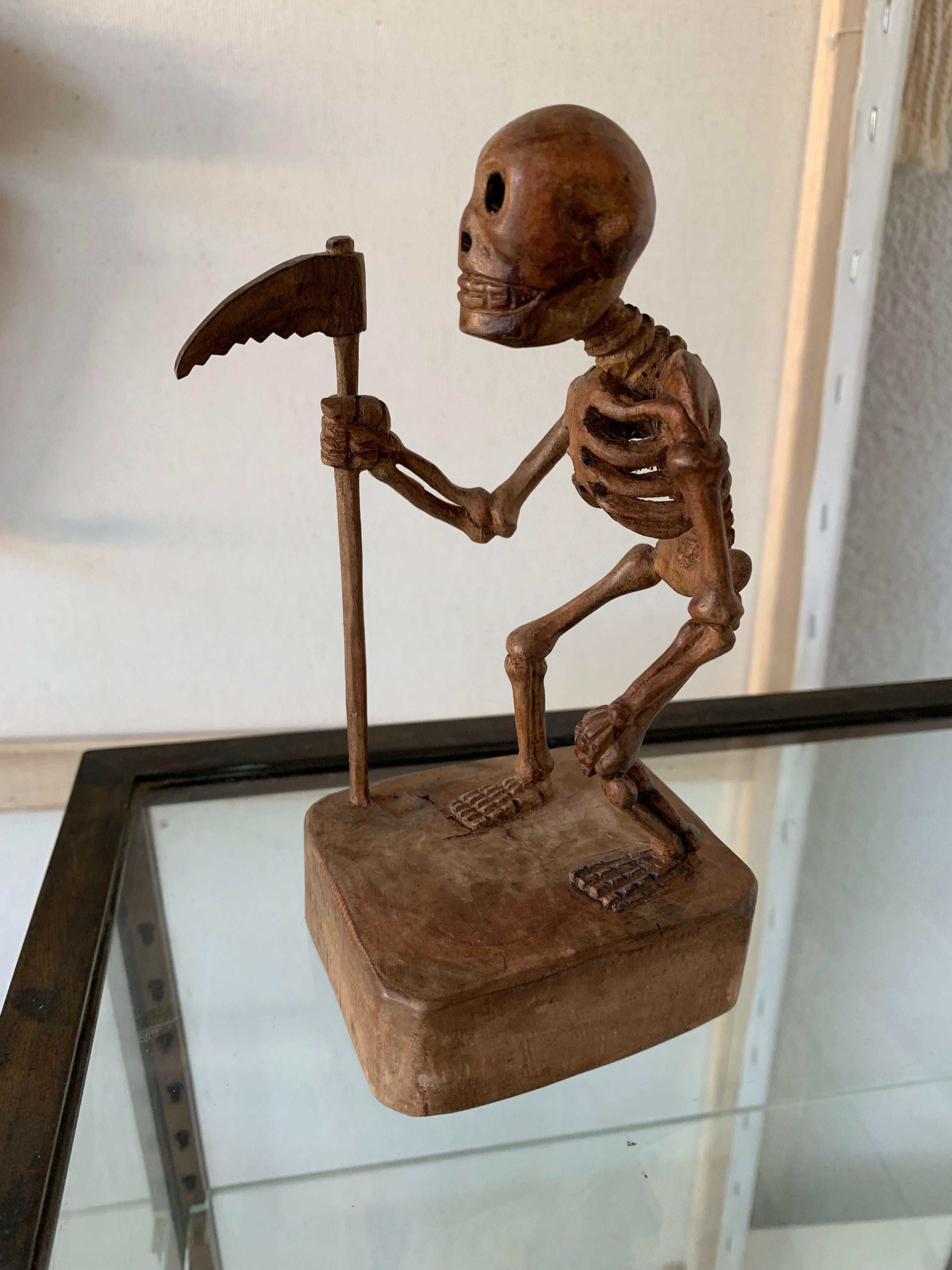 Rare & All Hand Carved Wooden Folk Art Miniature Grim Reaper Skeleton Sculpture 5