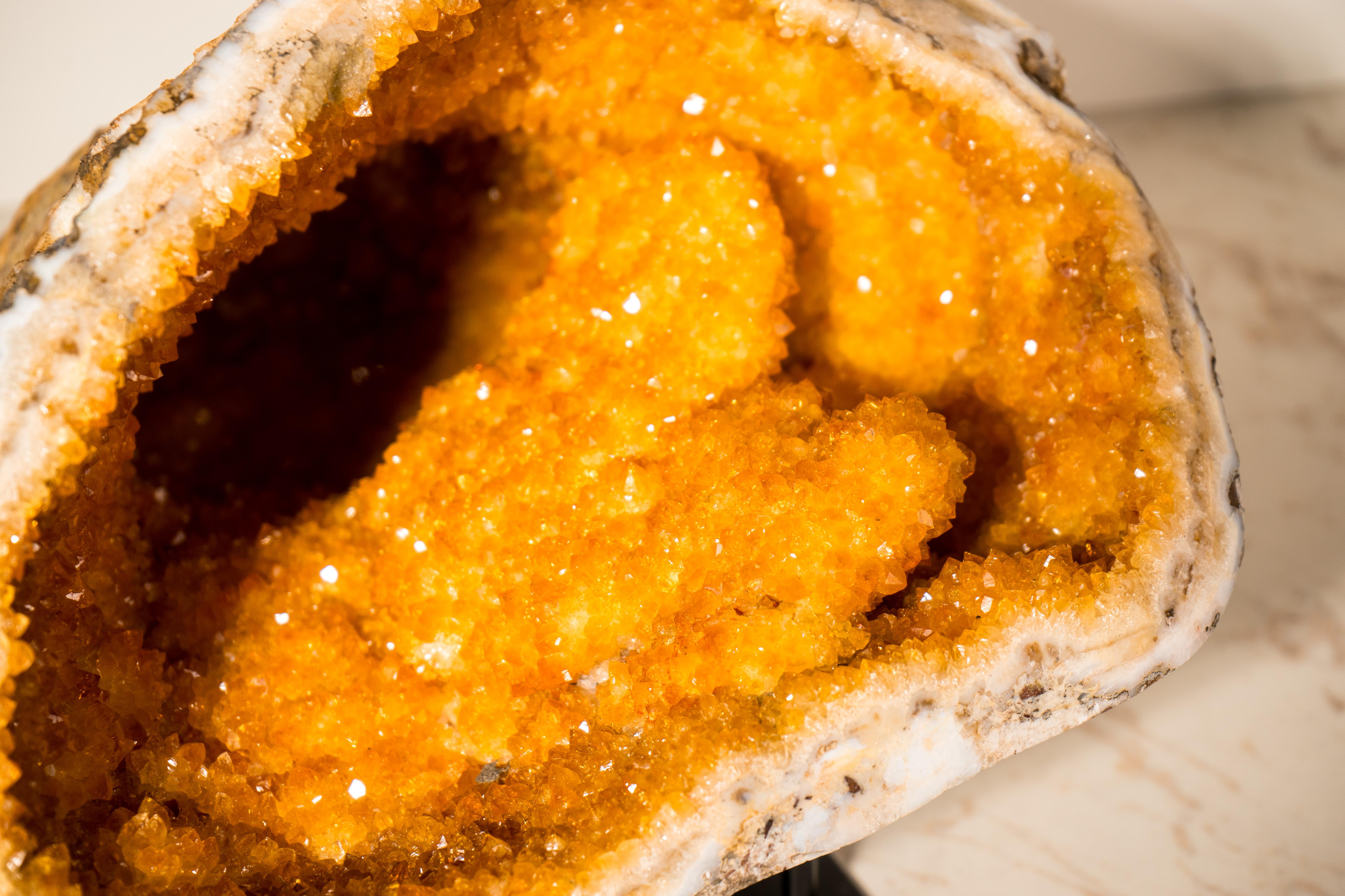Rare All-Natural Citrine Geode Cave In New Condition In Ametista Do Sul, BR