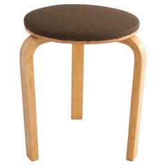 Seltener Alvar Aalto 3-beiniger "Sandwich"-Hocker Model No. 60 aus Birke, Artek 1940er Jahre