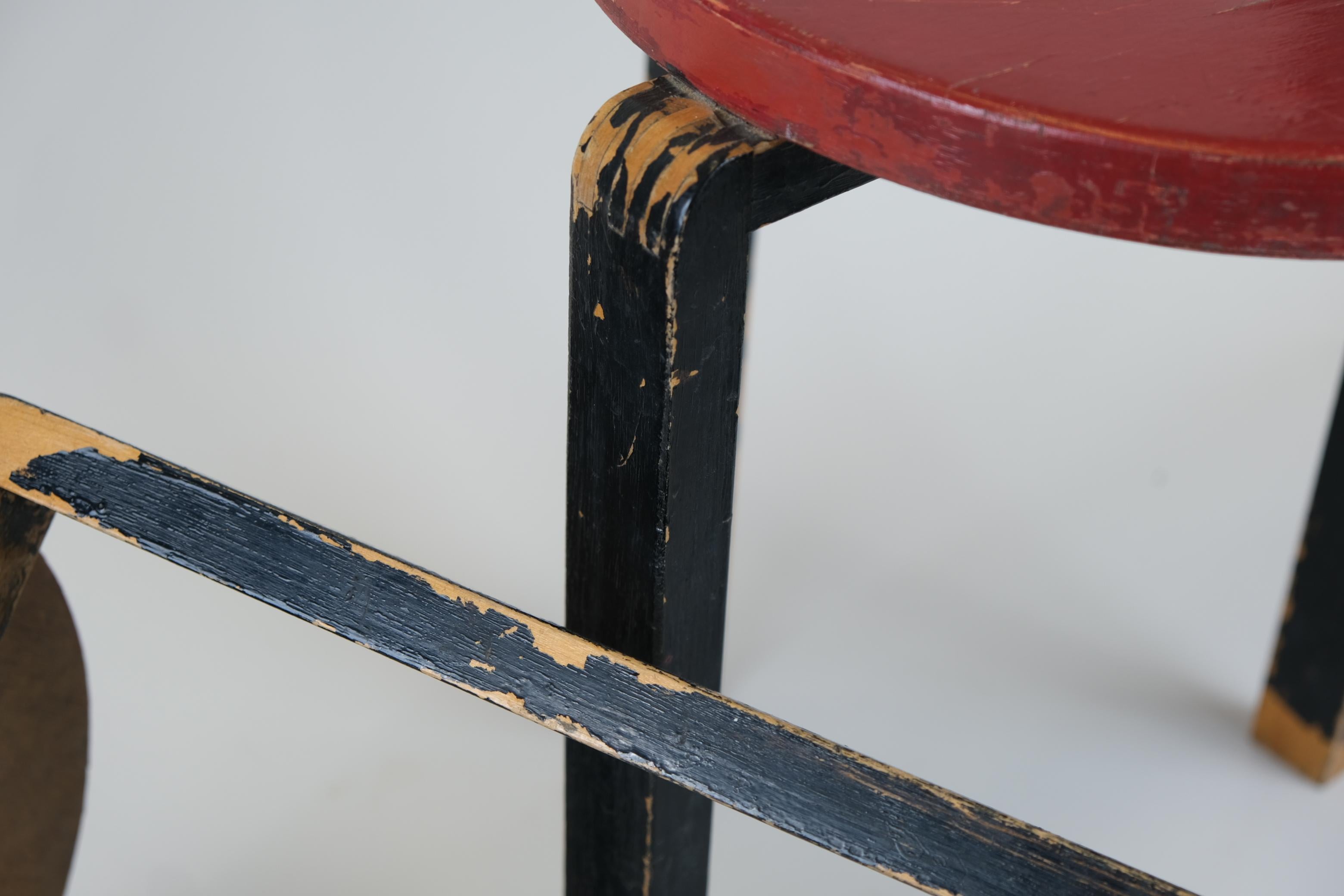 Rare tabouret à 4 pieds Alvar Aalto+Aalto E60 version temps de guerre en rouge et bleu, Artek 1940s en vente 2