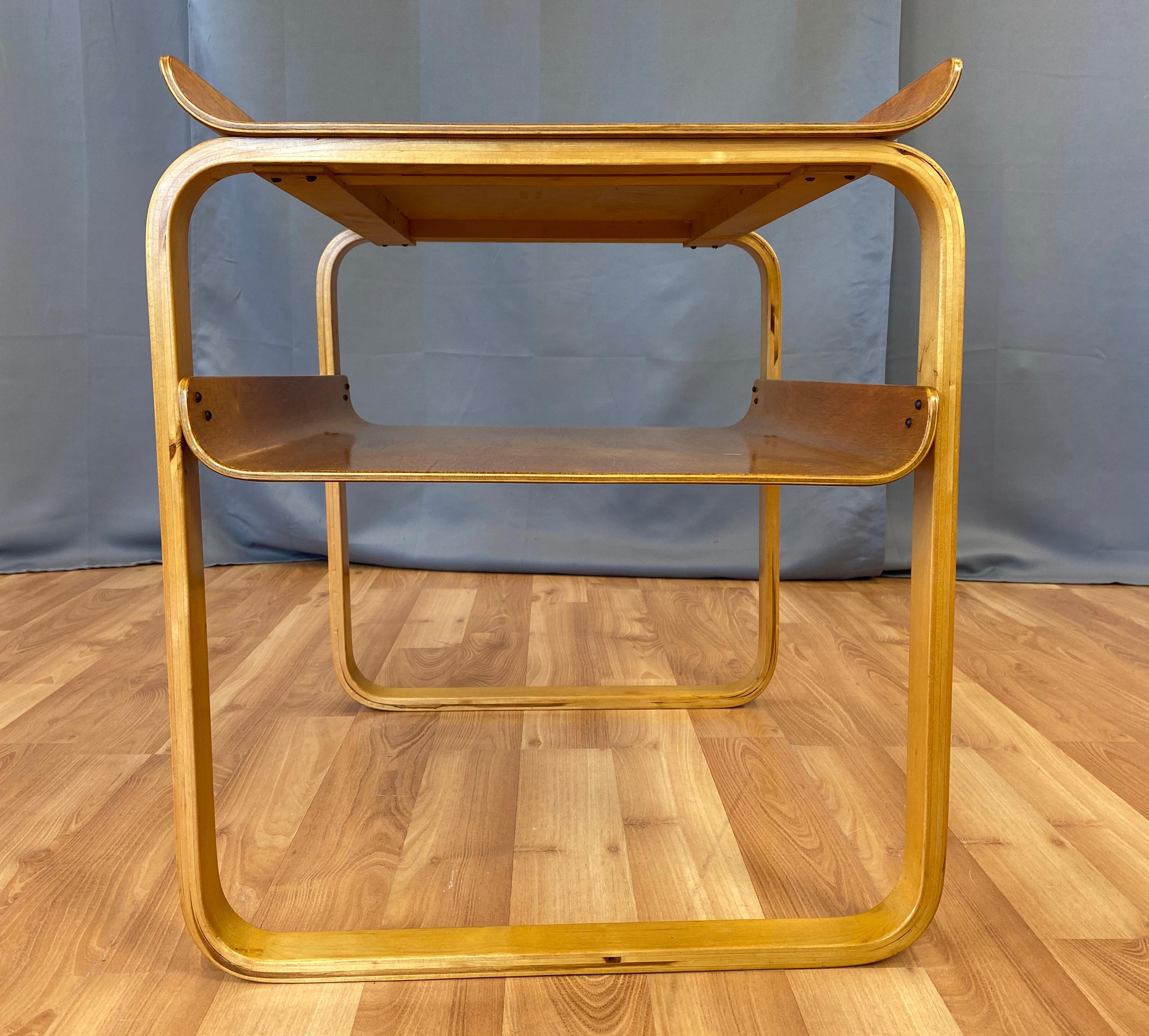 Rare Alvar Aalto 75 Side Table for the Sanatorium, Paimio, Finland In Good Condition In San Francisco, CA