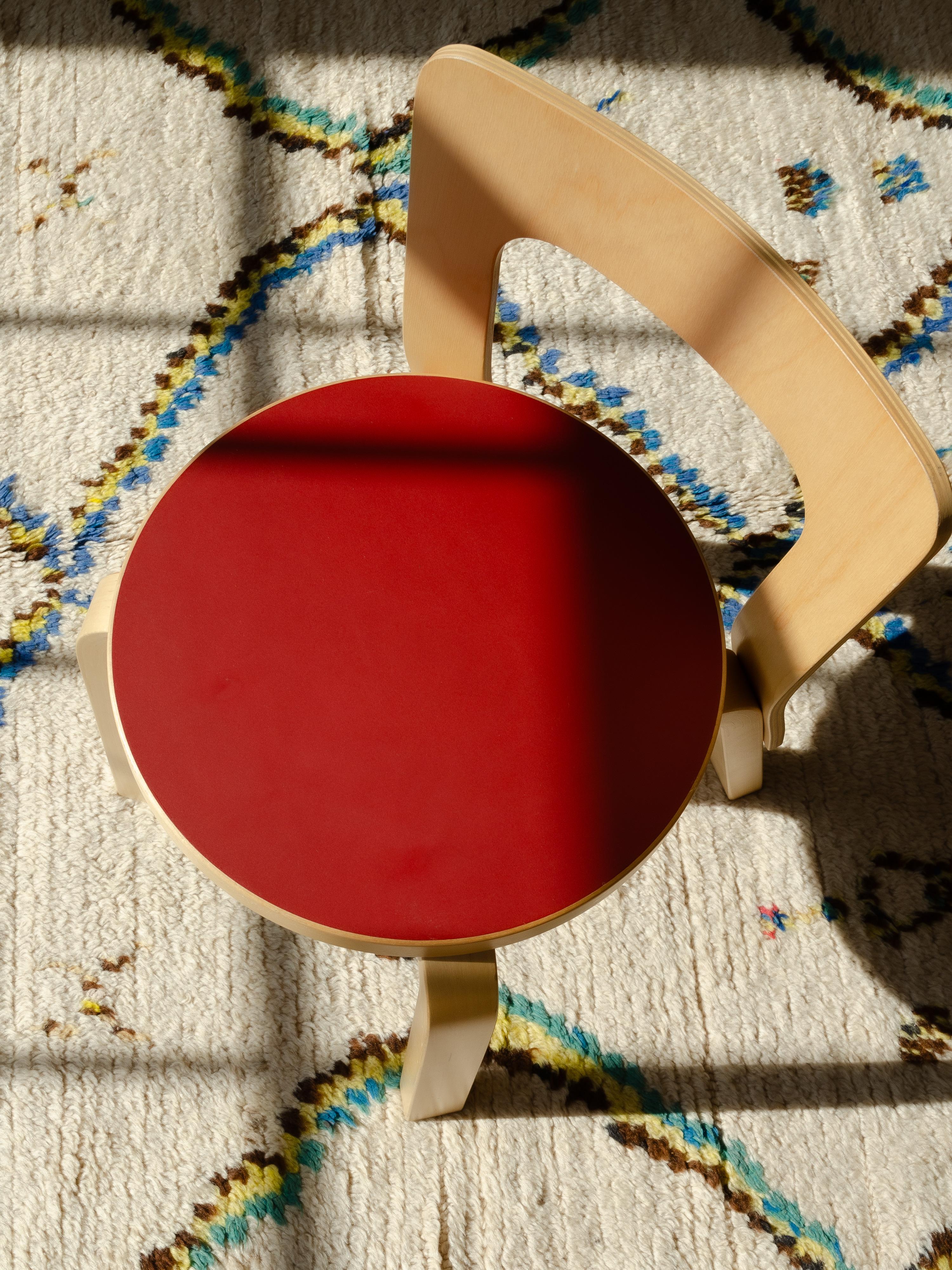 Mid-Century Modern Rare Alvar Aalto for Artek N65 Bentwood Children's Chair with Red Seat For Sale