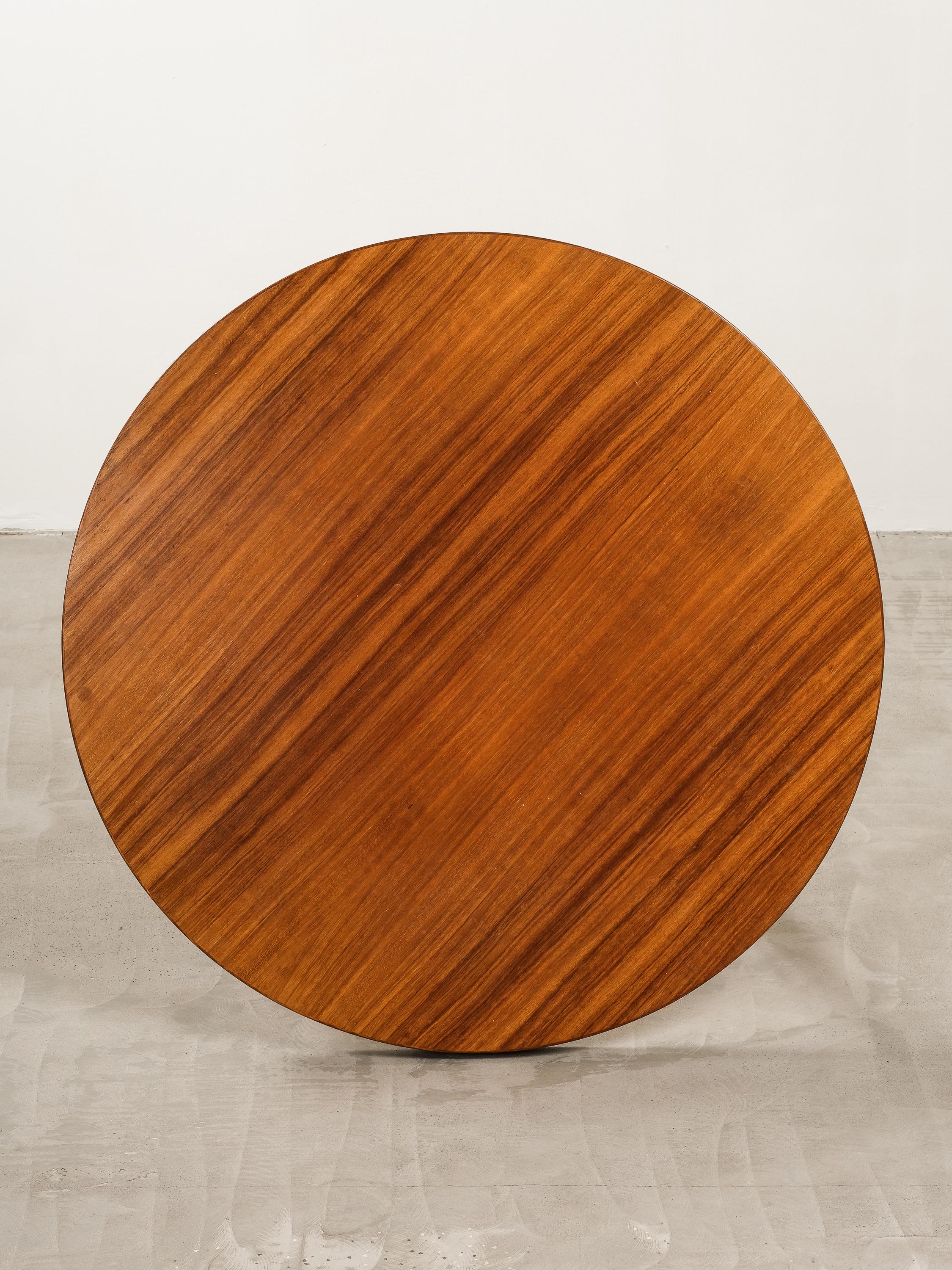 Rare Alvar Aalto Model 90 A Round Dining Room Table for Artek, 1950s For Sale 9