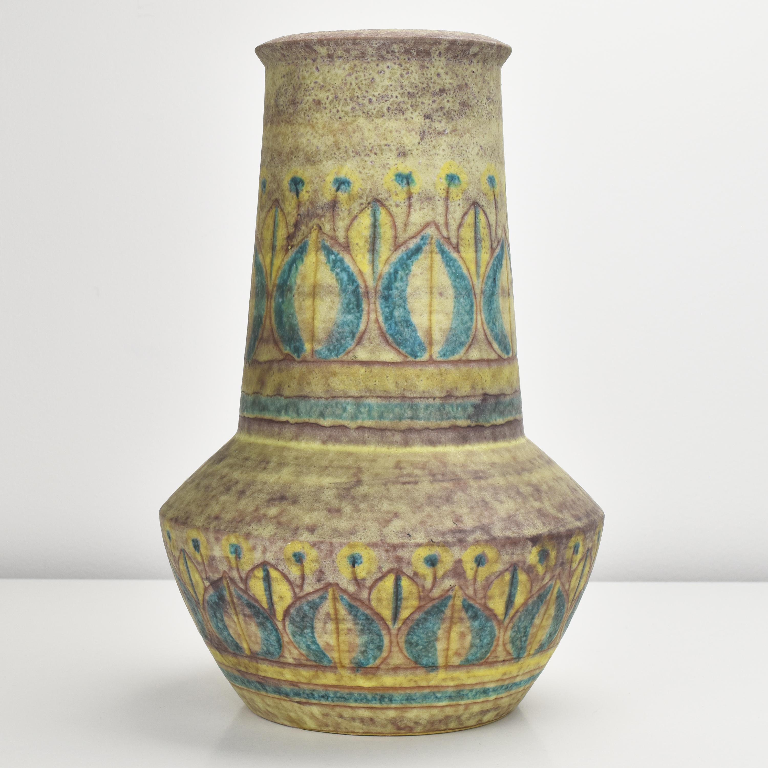 Mid-Century Modern Rare Alvino Bagni Matte Glazed Pottery Vase Raymor Bitossi Gambone For Sale