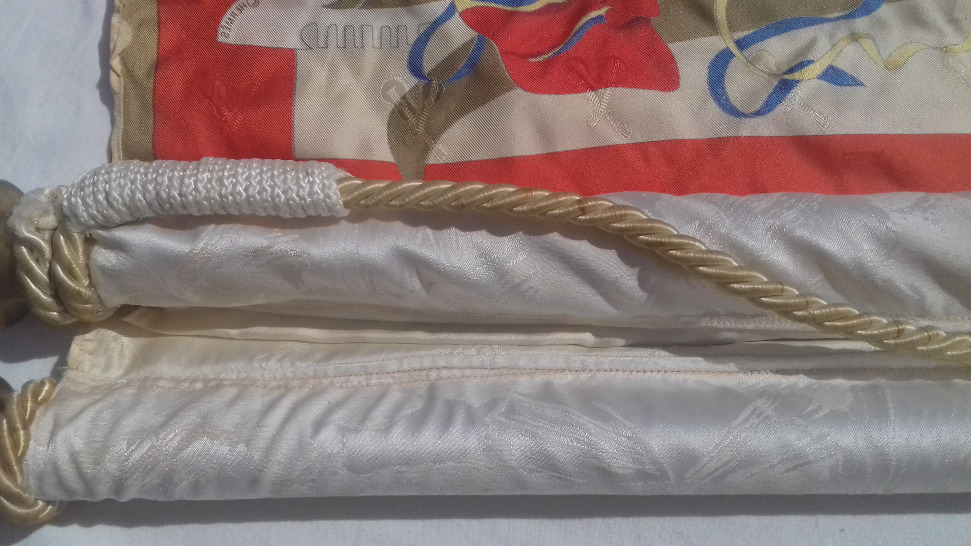 Rare Bannière Hermès de 3 Foulards Carnaval de Venise en soie 130 pouces en vente 13