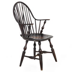 Rare American Brace-Back Continuous Arm Windsor Chair, New York ca. 1790