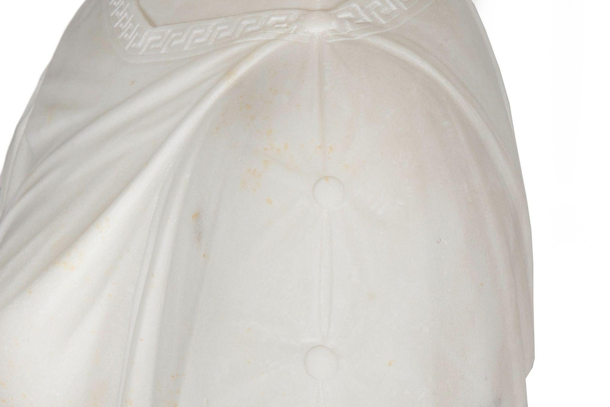Raro busto americano de mármol de mujer clásica de Thomas Ridgeway Gould en venta 3