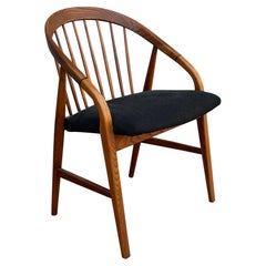 Rare American Mid Century Modern solid Oak Spindle Back Armchair
