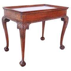 Rare Américain (New York)  Table à thé à plateau en acajou de style Chippendale, 18ème siècle