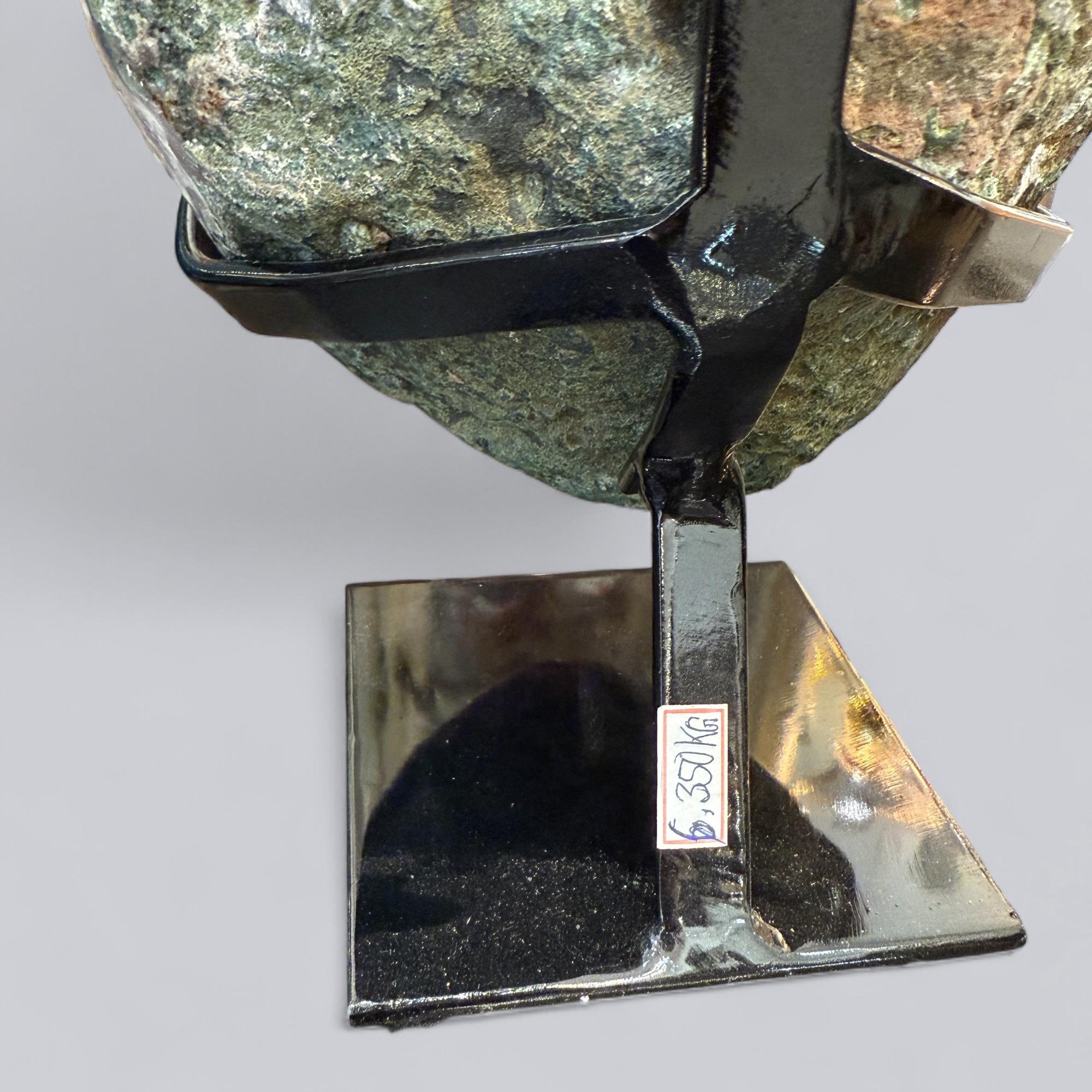 Raro espécimen de estalactita amatista con cristales de calcita - Uruguay en venta 2