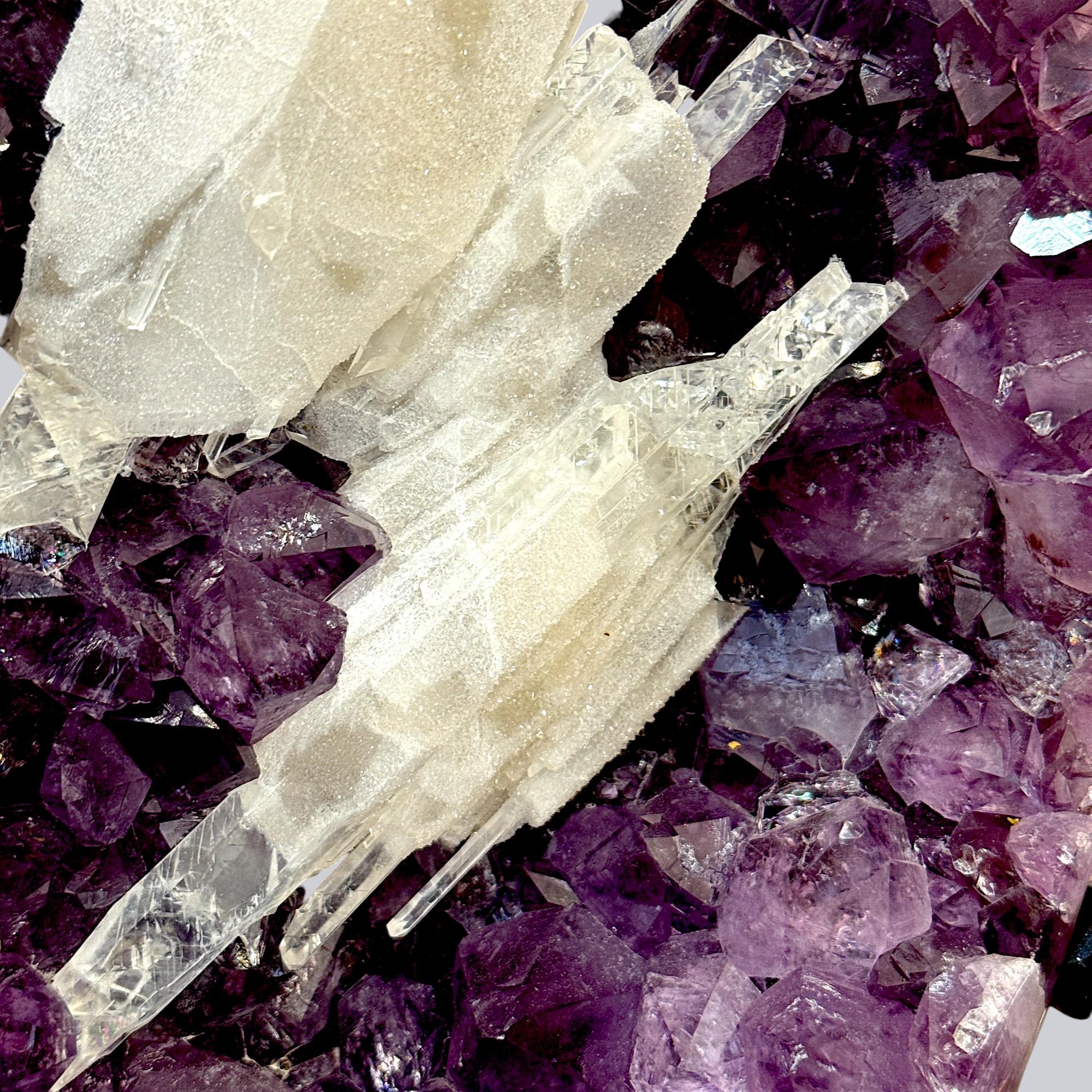 Raro espécimen de estalactita amatista con cristales de calcita - Uruguay en Excelente estado para la venta en NICE, FR