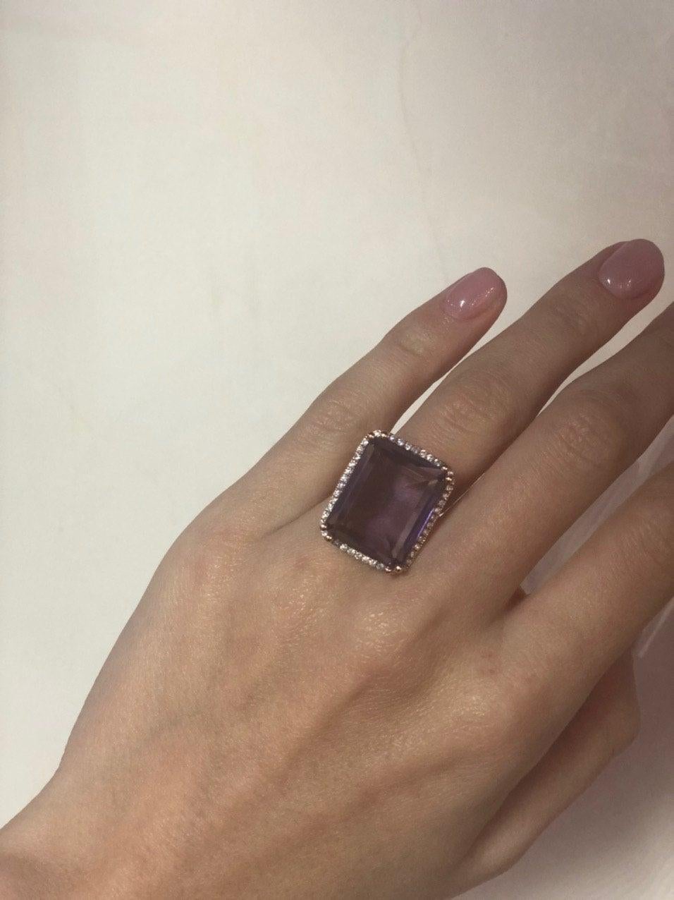 For Sale:  Rare Amethyst White Diamond Yellow Gold Ring 4