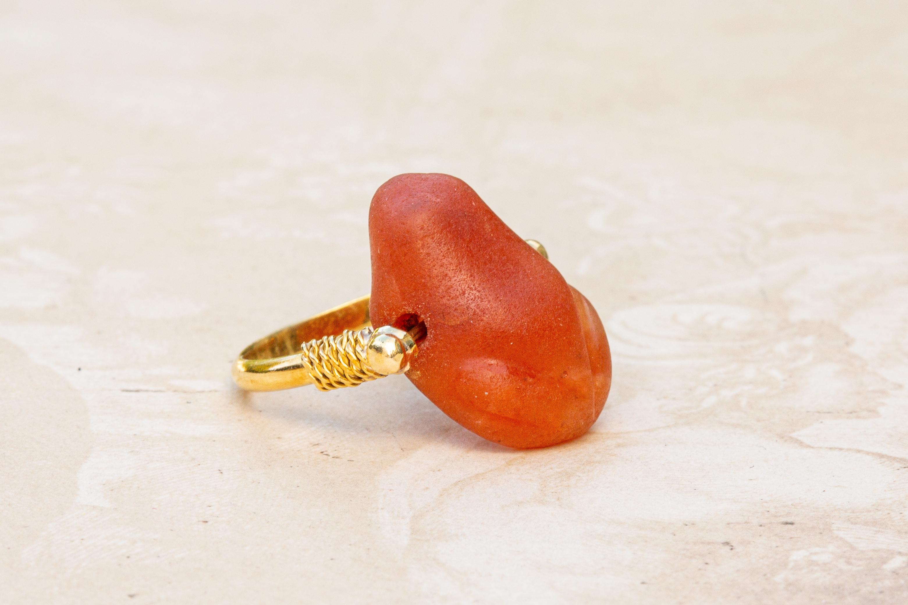 Cabochon Rare Ancient Egyptian Carved Carnelian Frog Amulet Swivel Ring 18th Dynasty For Sale