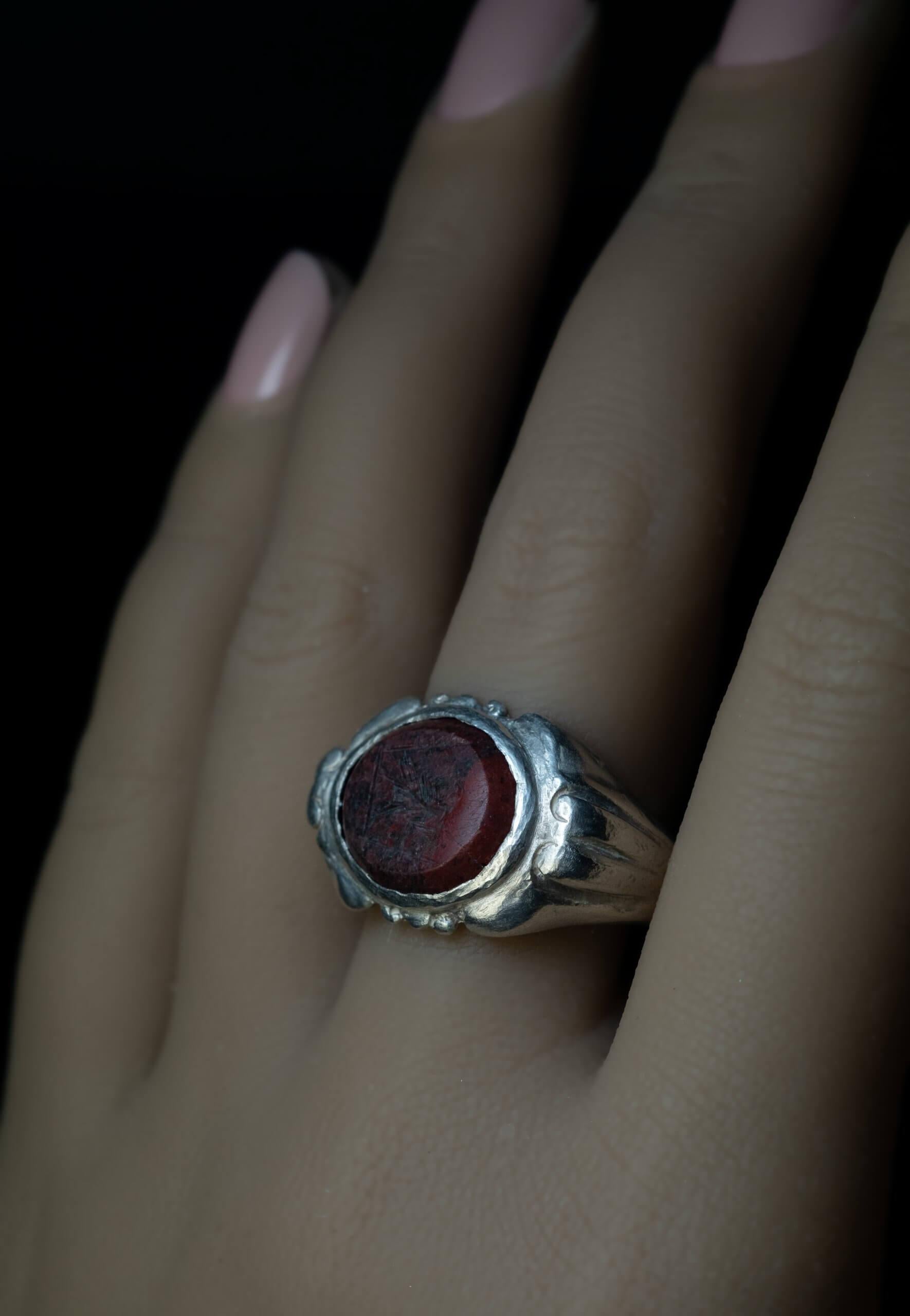 Cabochon Rare Ancient Roman Silver Legionary Ring c. 300 AD For Sale
