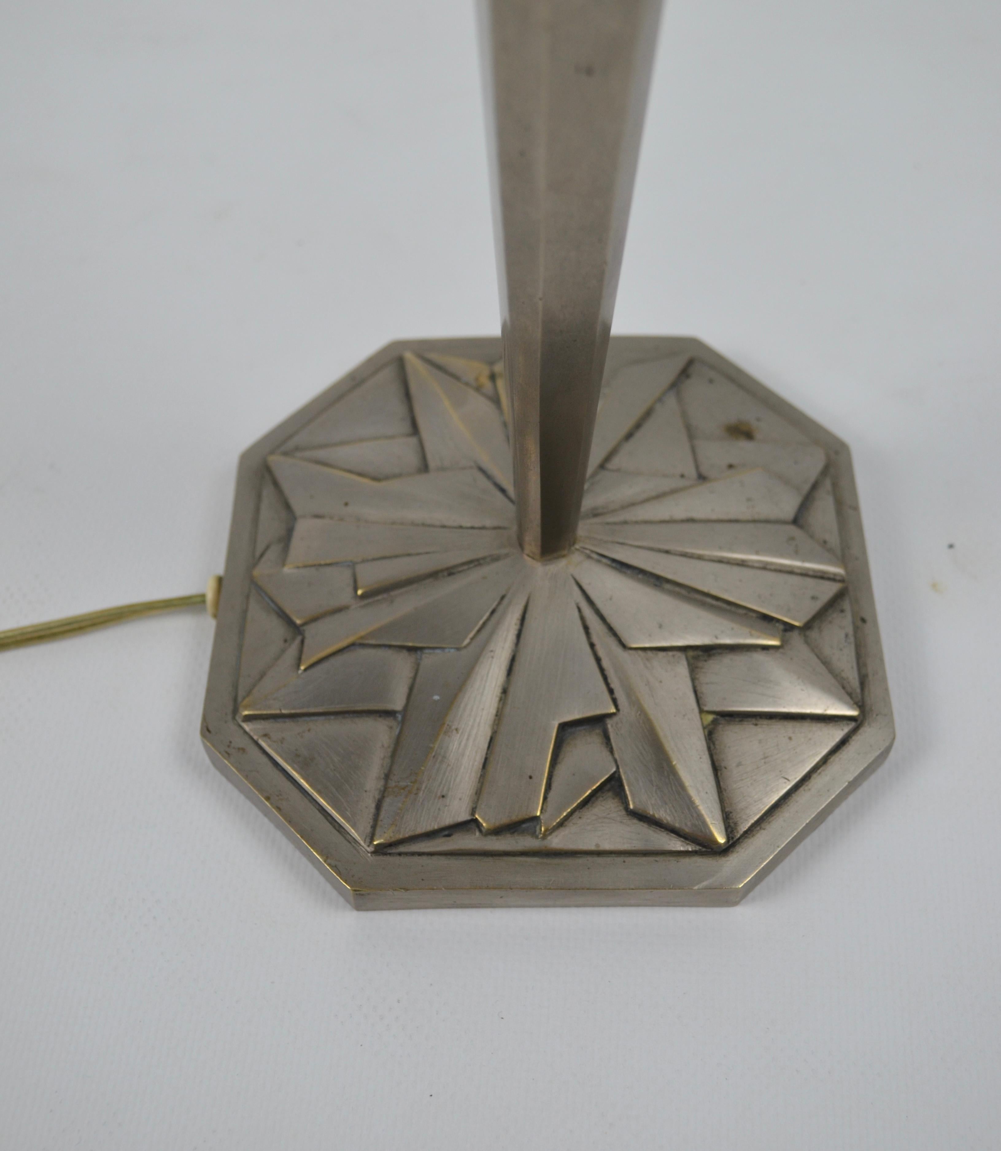 Metal Rare and amazing art deco table Lamp Ilrin by L. Bosi & Cie, France, 20's For Sale