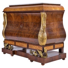 Rare et incroyable commode Biedermeier, 19ème siècle