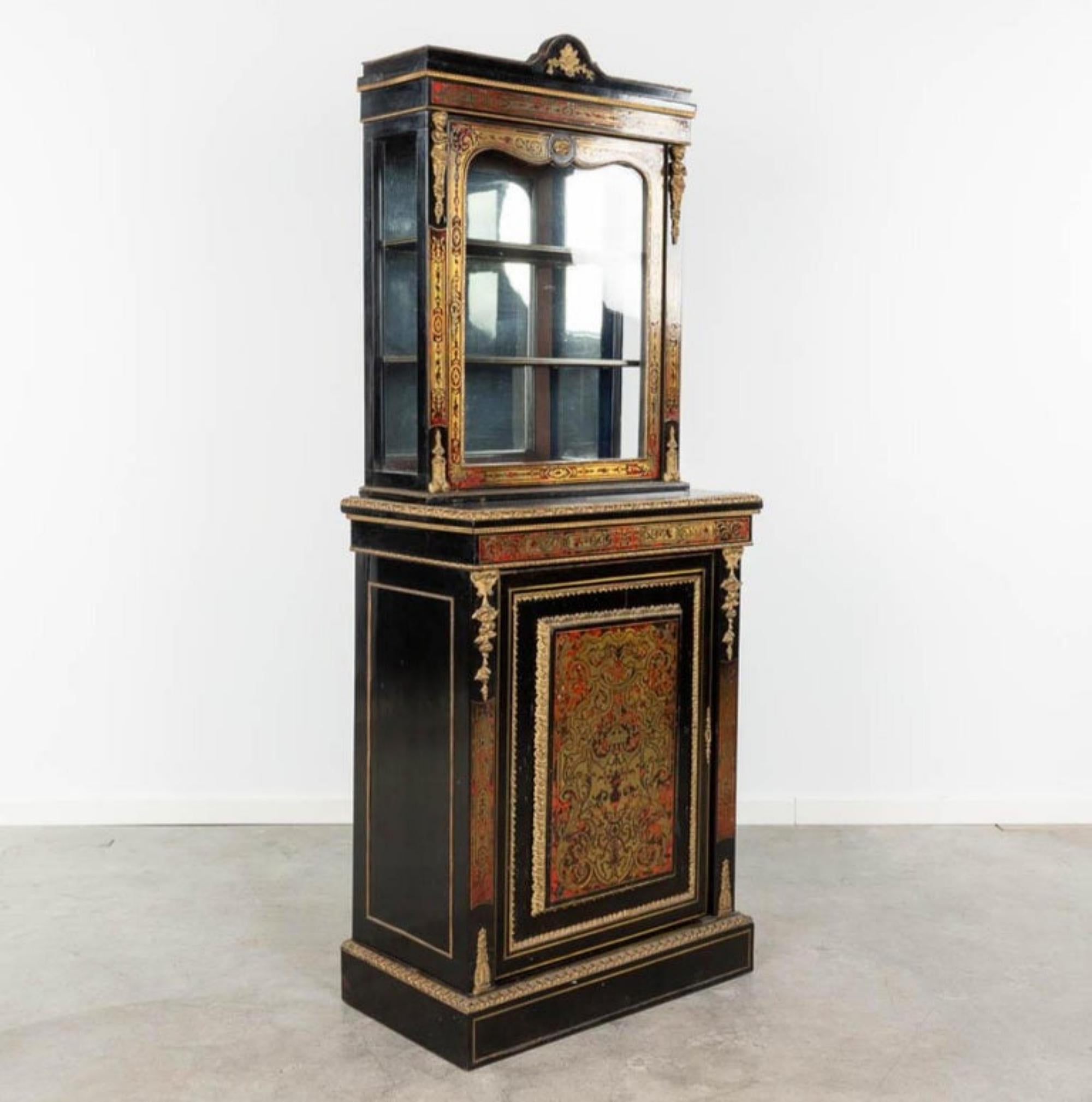 Rare and Amazing Display Cabinet with Boulle Inlay Napoleon III 19th Century For Sale 5