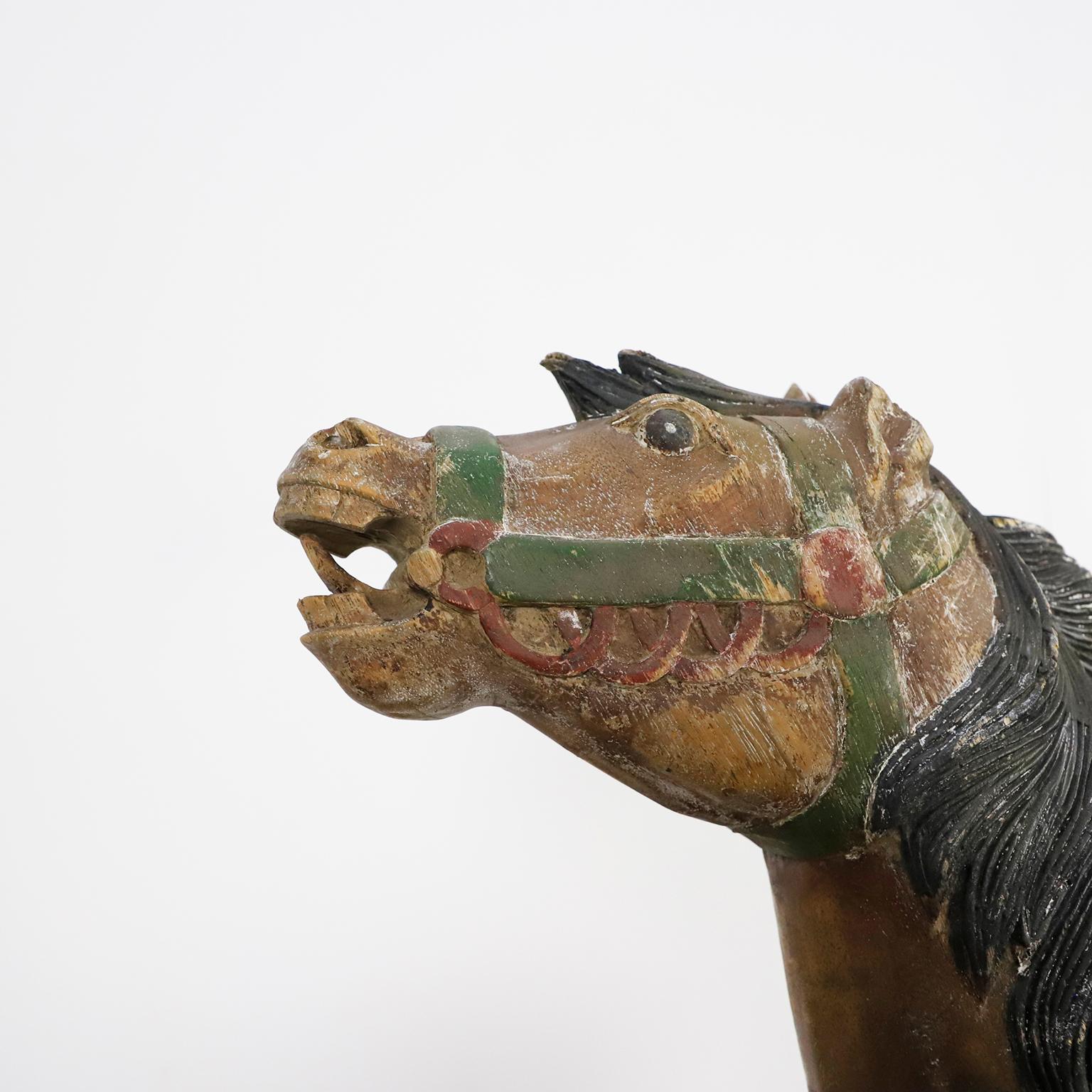 Seltenes und antikes mexikanisches Karussellpferd im Zustand „Relativ gut“ im Angebot in Mexico City, CDMX