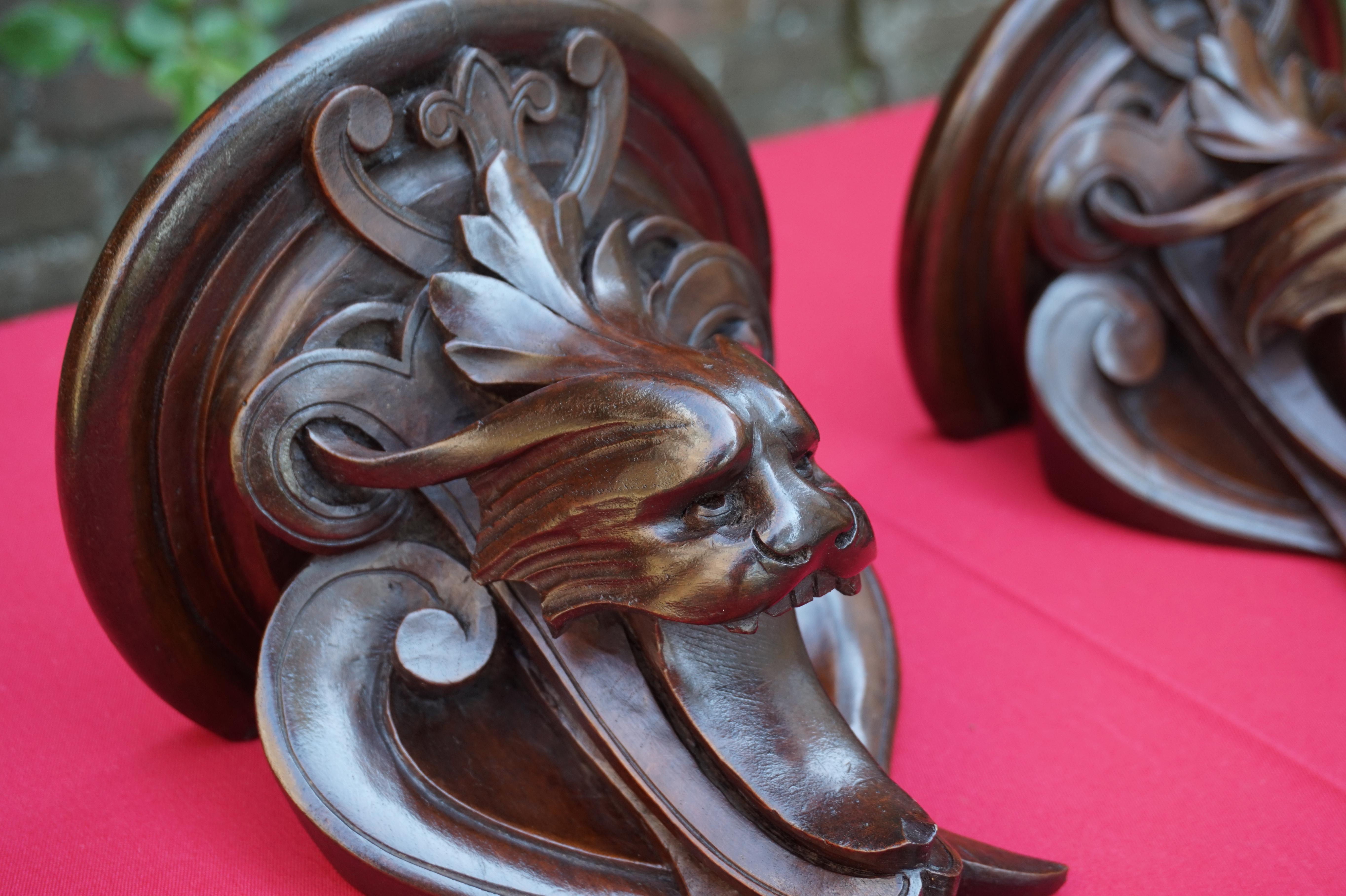 Rare and Antique Pair of Hand Carved Renaissance Revival Grotesque Wall Brackets 9