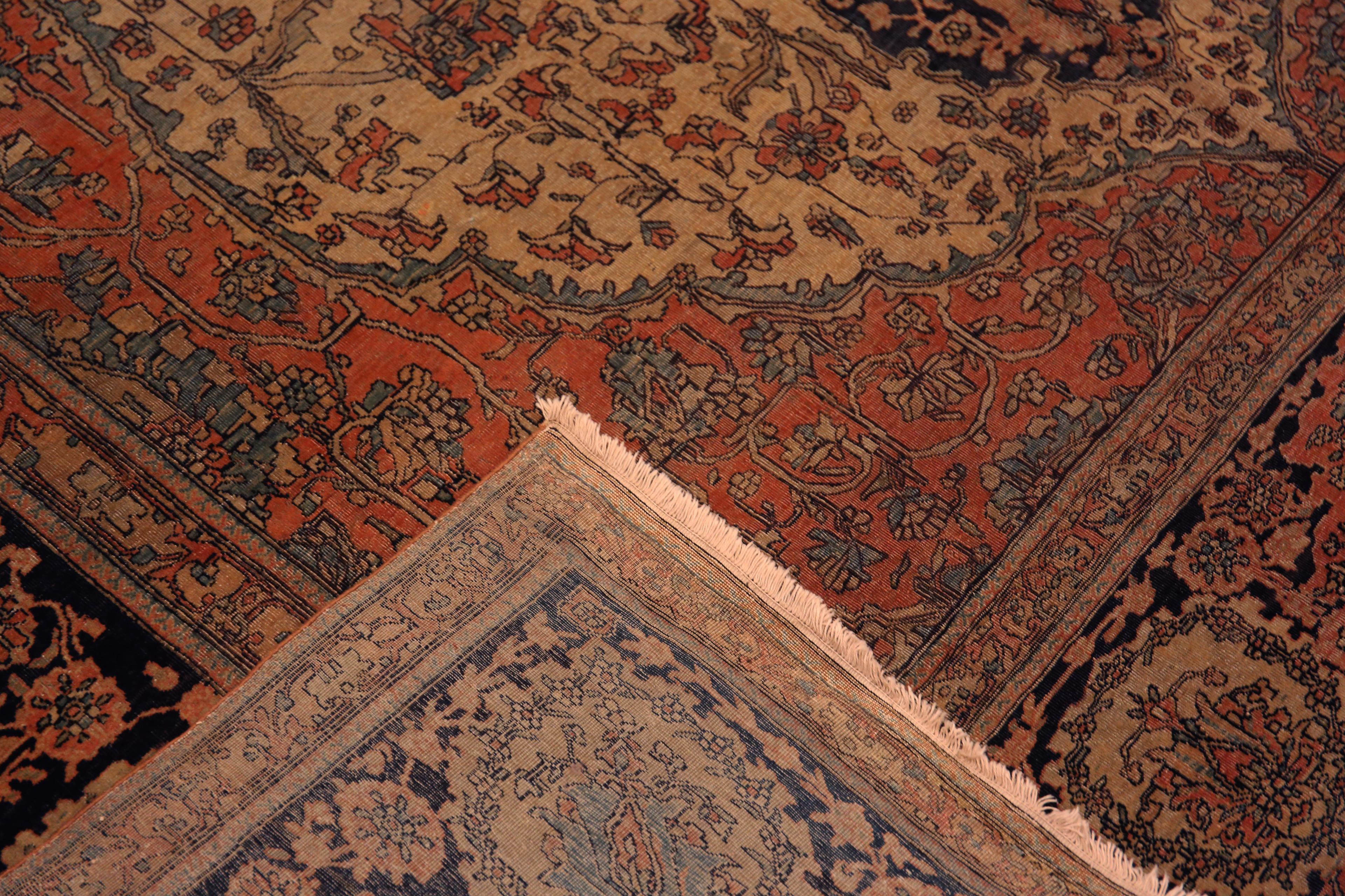 Seltener und schöner antiker persischer Kashan Mohtasham-Teppich mit feinem Gewebe 7' x 10' im Zustand „Gut“ im Angebot in New York, NY