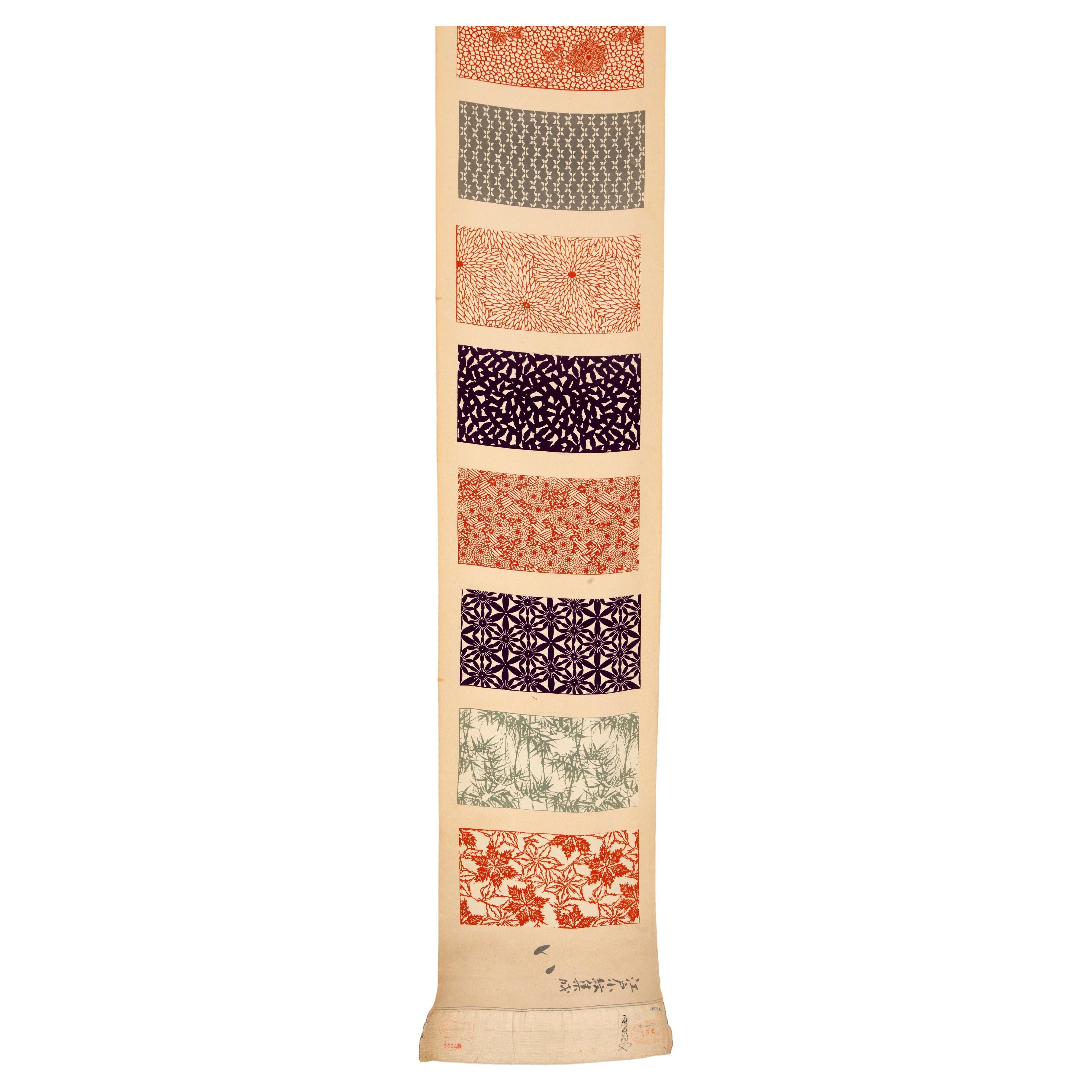 Rare and Beautiful Japanese Chirimen Silk Fabric Sampler '3rd of 4' im Angebot