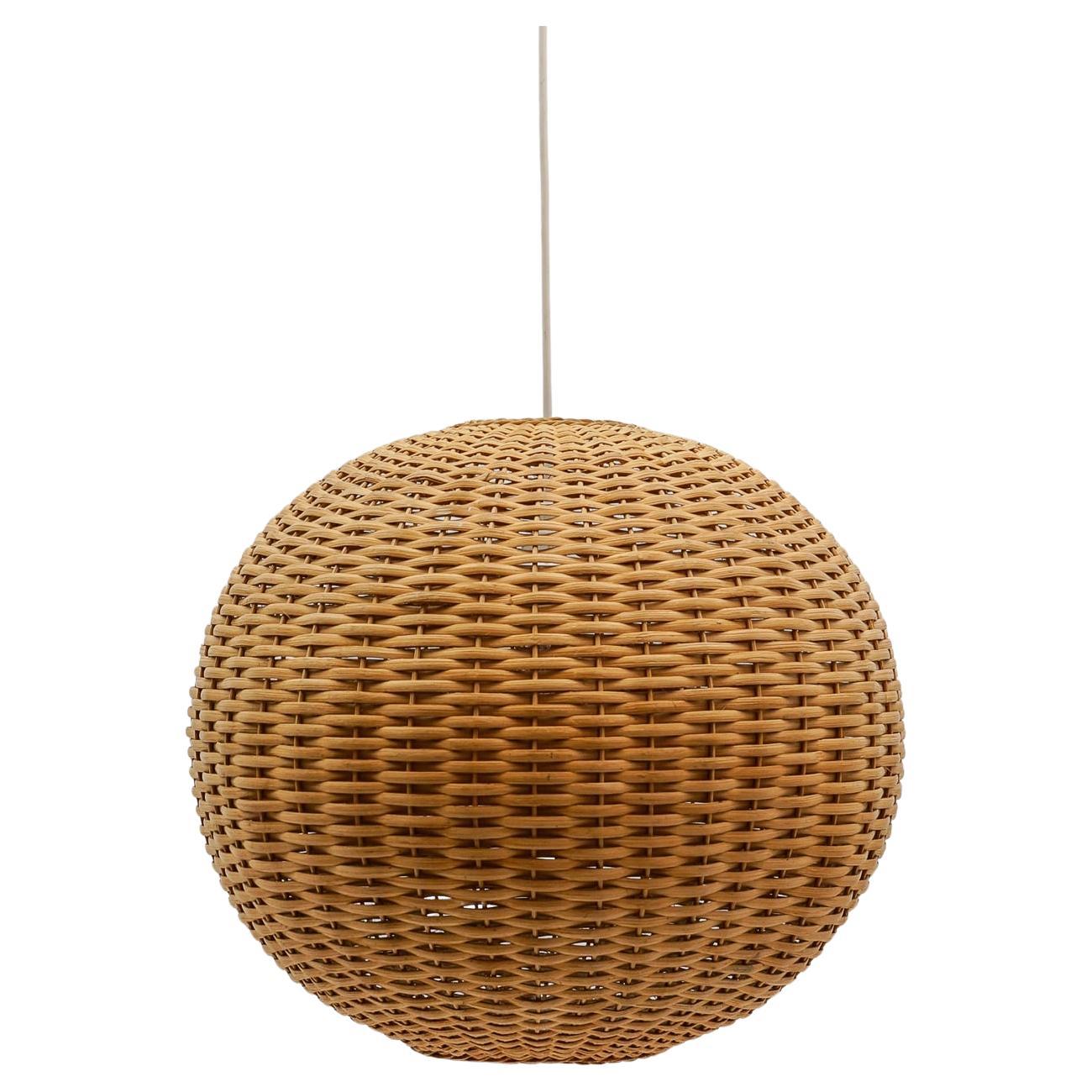 Rare and Beautiful Rattan Globe Pendant Lamp, 1960s For Sale