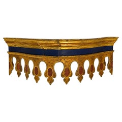 Raro y enorme dosel renacentista de madera dorada