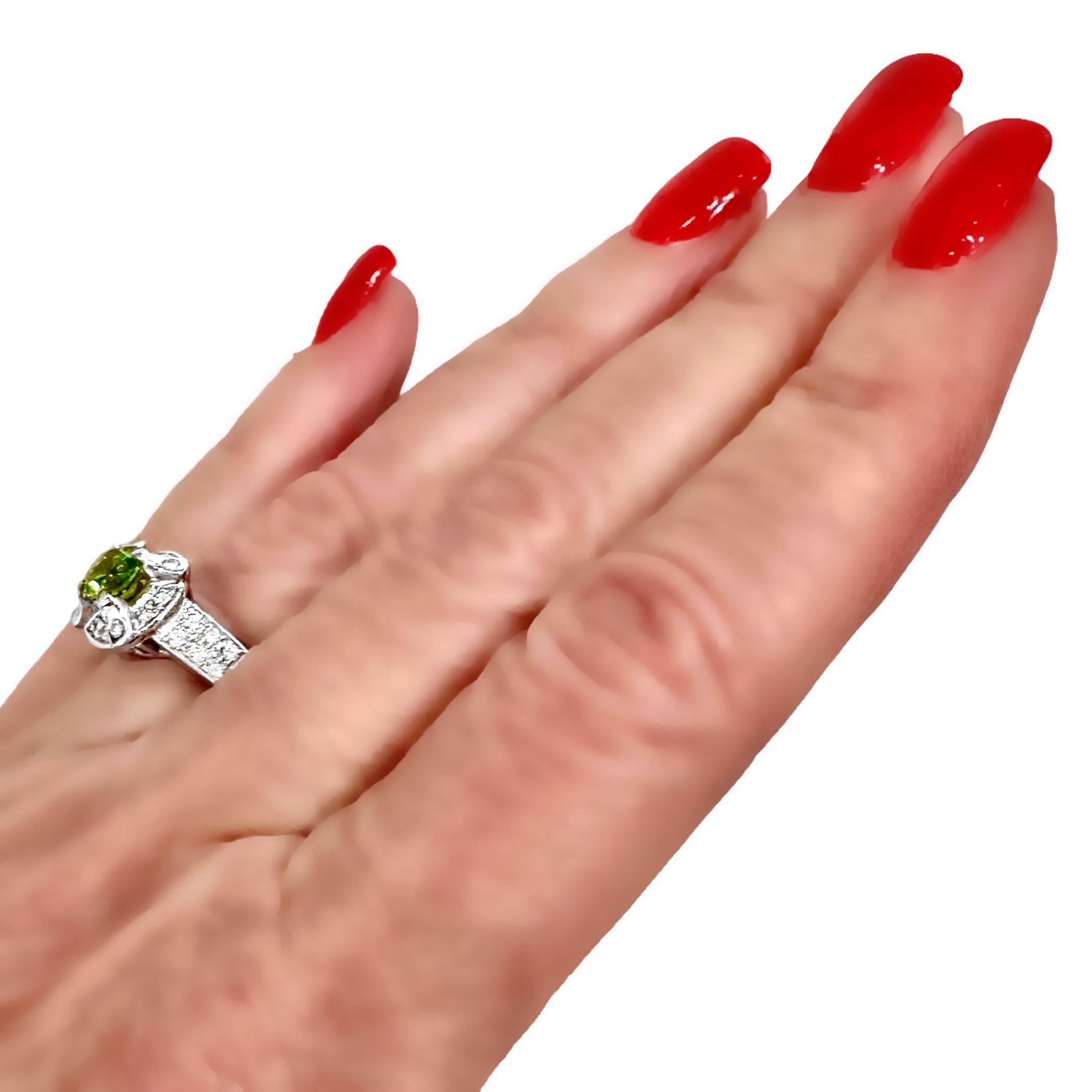 Rare and Brilliant 1.05ct Round Demantoid Garnet in Platinum Ring with Diamonds For Sale 4