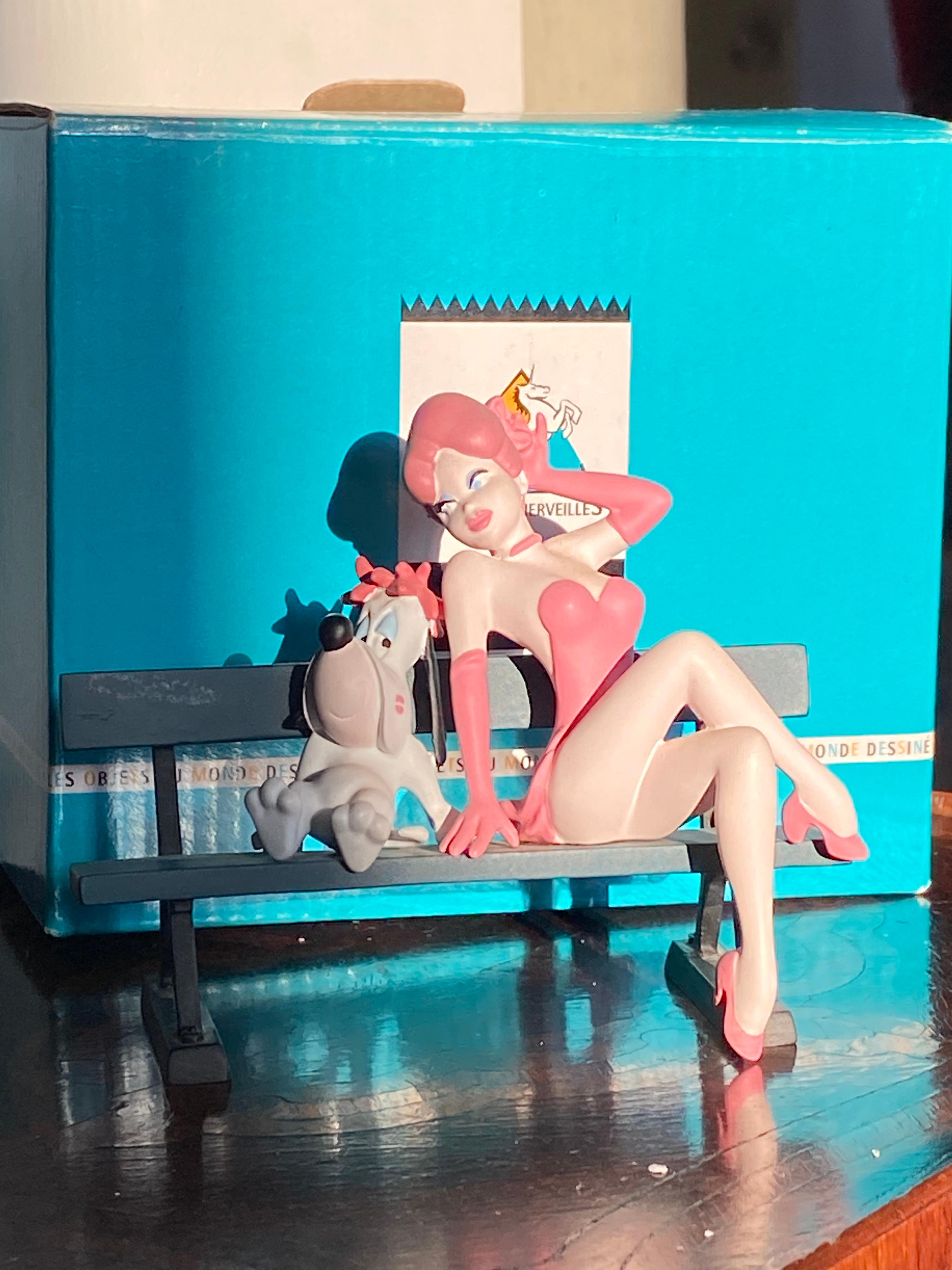 Figurine représentant Droopy et la Fille assis sur un banc par Démons & Merveilles.
Fabriqué en 2001 dans sa boîte d'origine en parfait état.
Un cadeau parfait et une partie d'une grande collection.
USA, 2001.