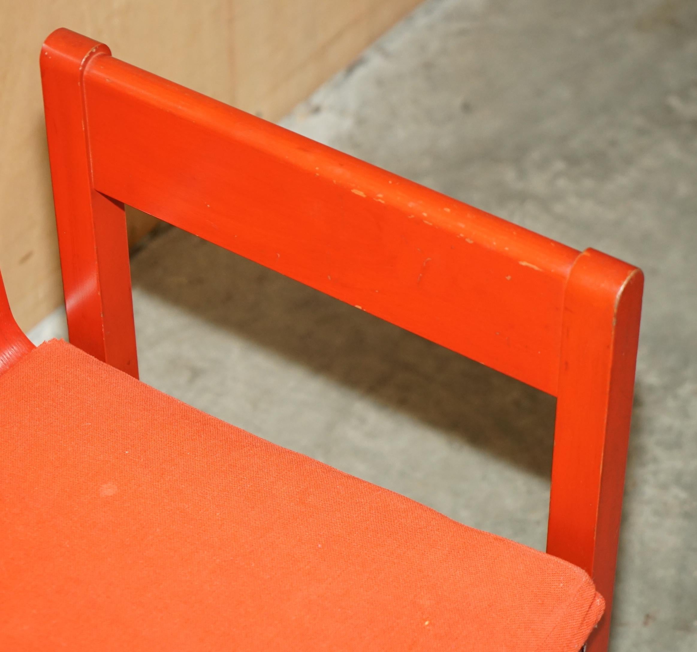 RARE AND COLLECTABLE ViNTAGE 1969 PRINCE CHARLES INVESTITURE ARMCHAIR For Sale 2
