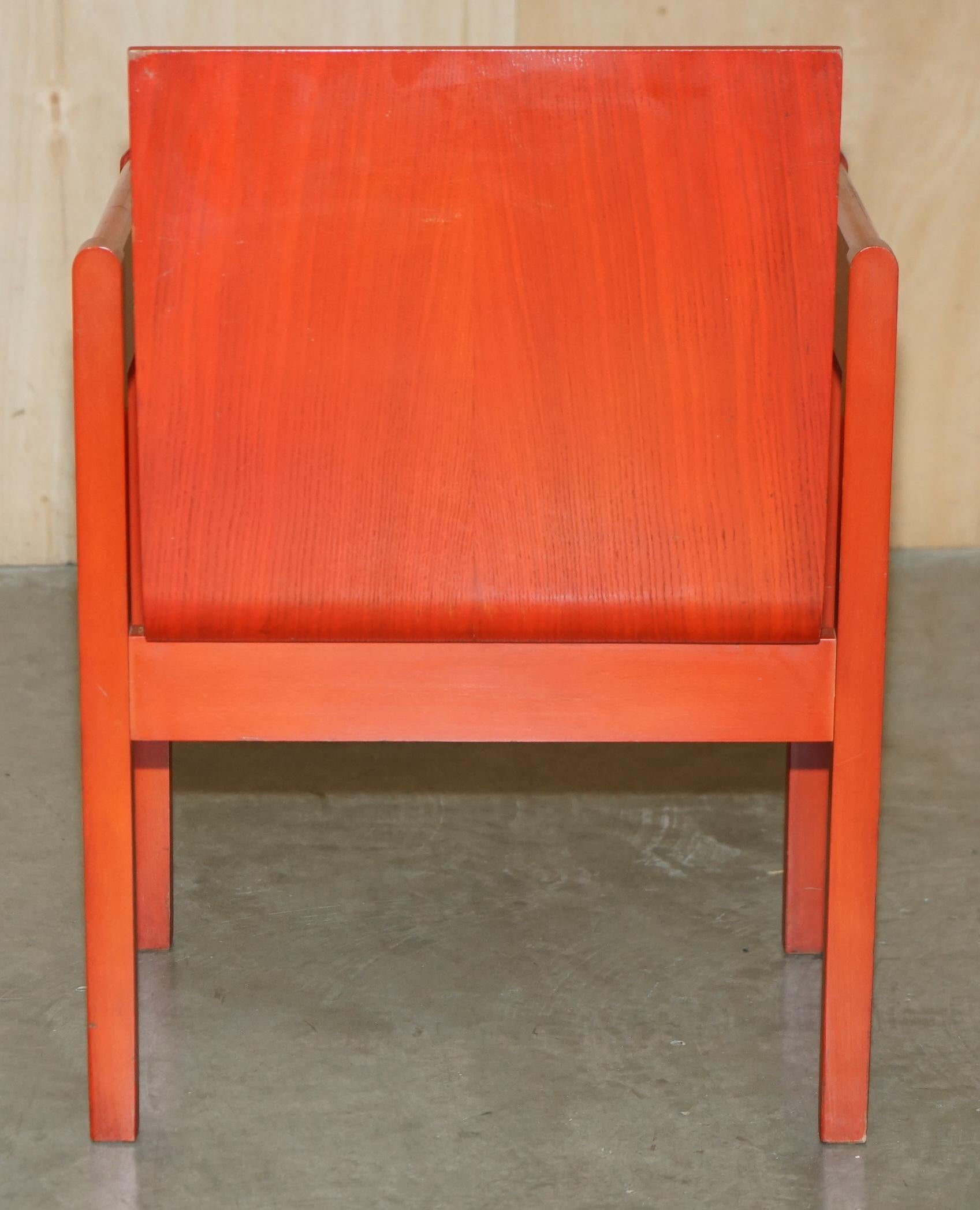 RARE AND COLLECTABLE ViNTAGE 1969 PRINCE CHARLES INVESTITURE ARMCHAIR For Sale 5