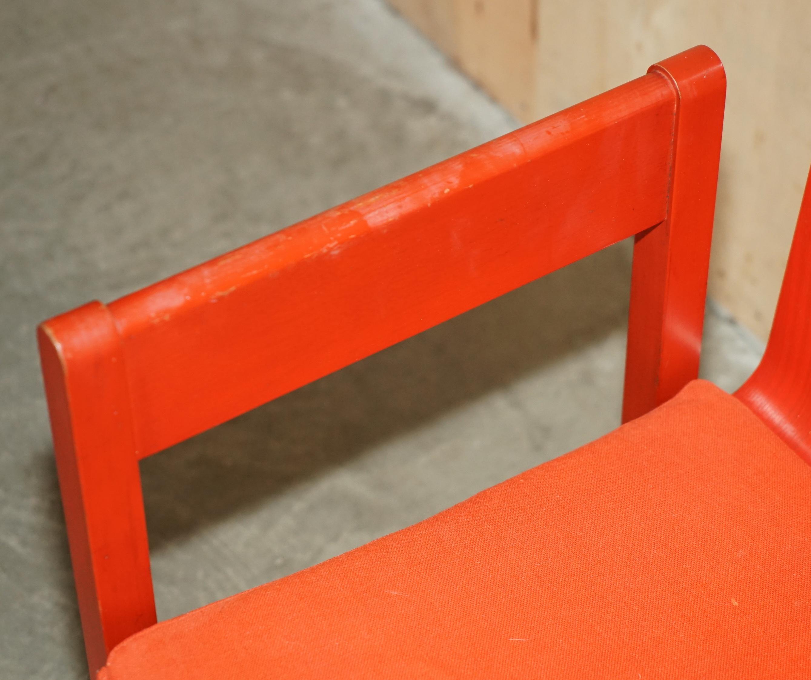 RARE AND COLLECTABLE ViNTAGE 1969 PRINCE CHARLES INVESTITURE ARMCHAIR For Sale 1