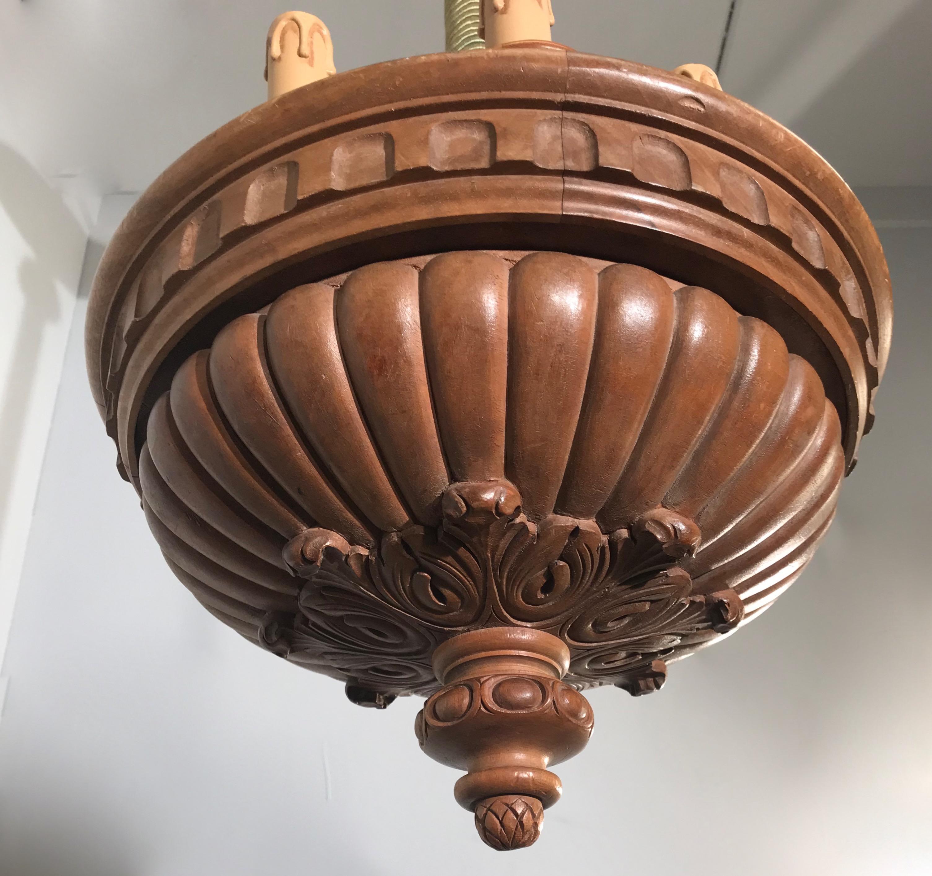 Hand-Crafted Rare and Decorative Early 1900s Eight-Light Quality Carved Nutwood Pendant Light For Sale